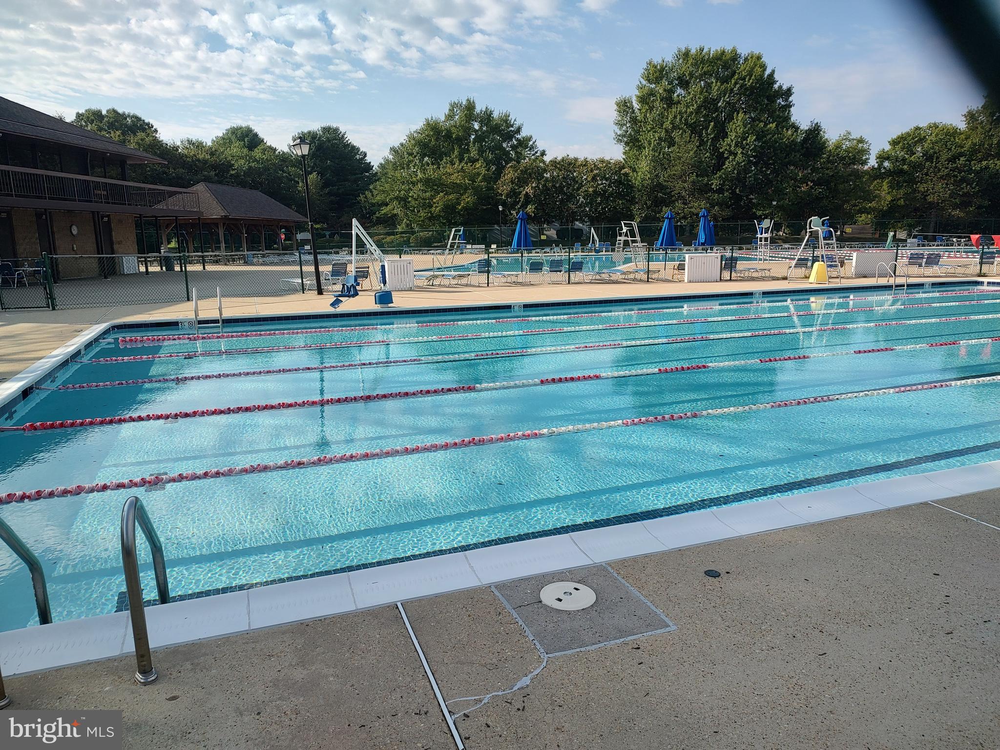 WILLOW WOOD - Residential