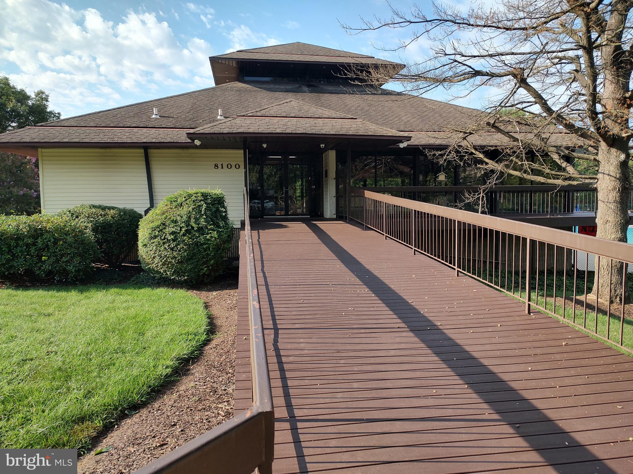 WILLOW WOOD - Residential