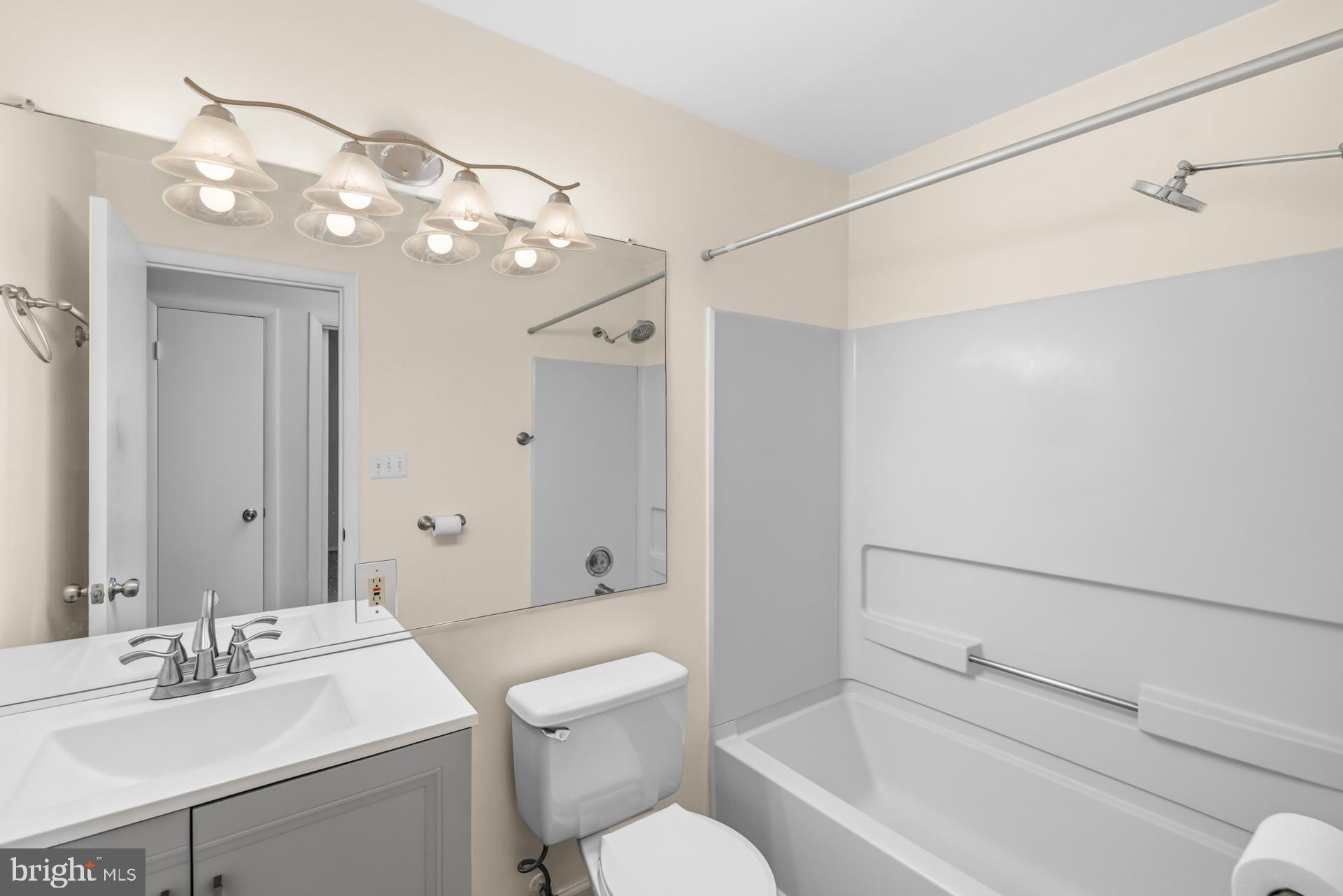 WILLOW WOOD - Residential