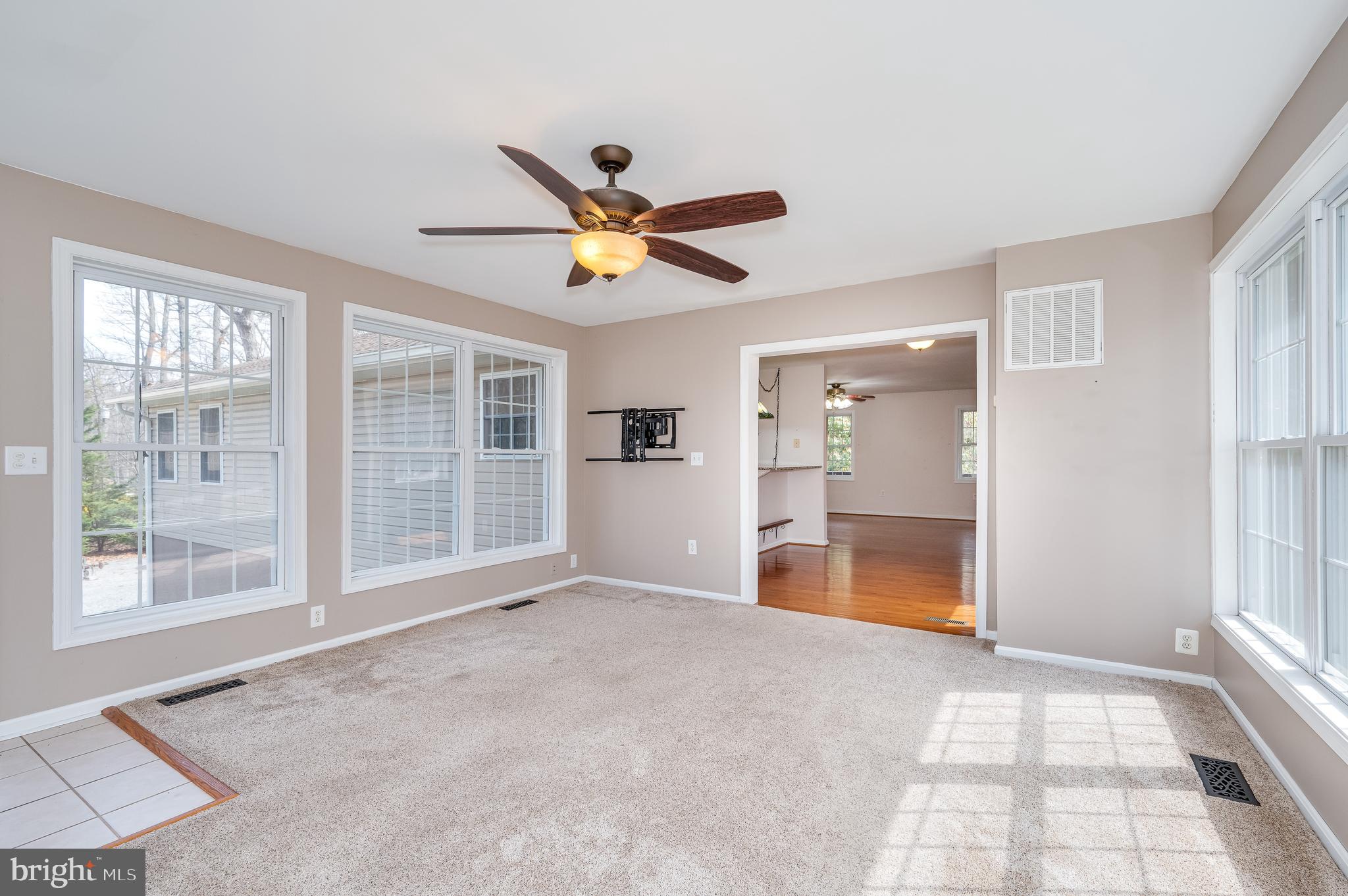 SHANNONDALE - Residential