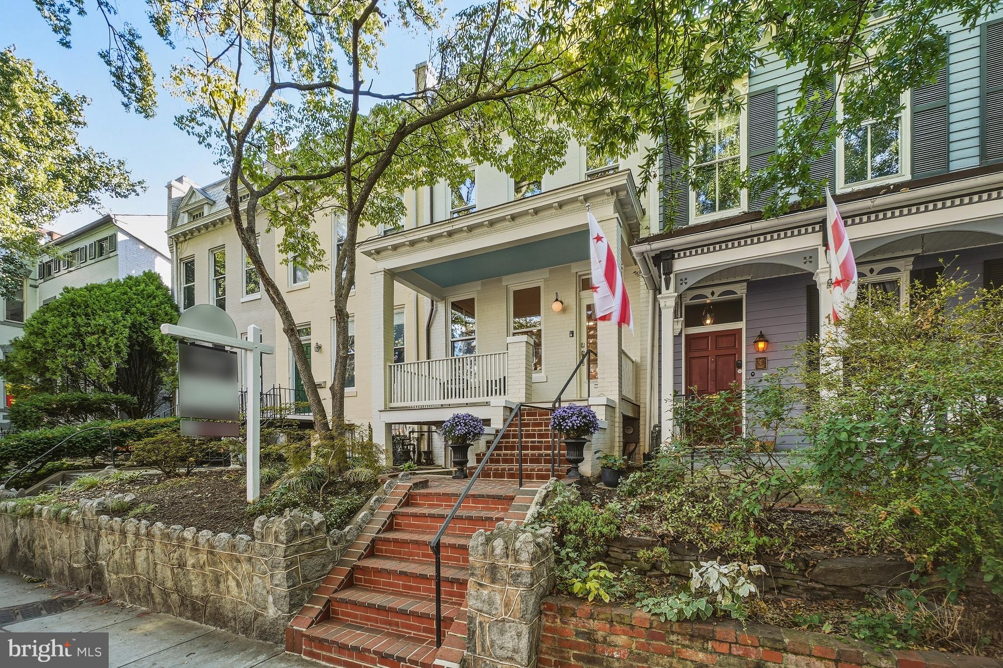 117 3RD STREET NE