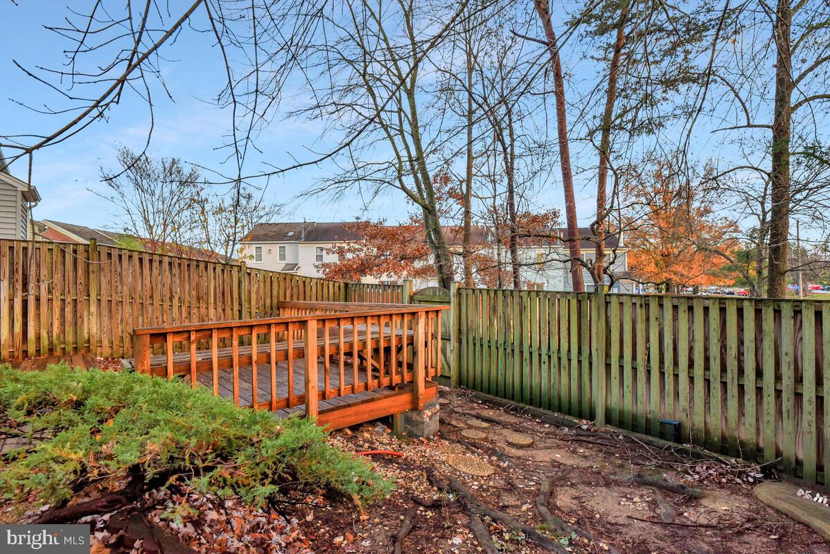 SARATOGA TOWNHOUSES - Residential