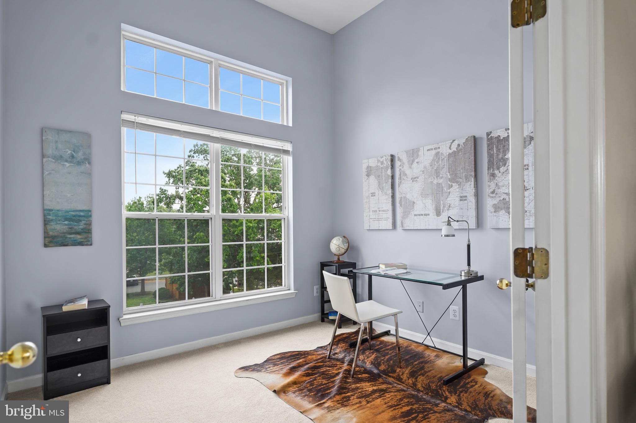 LAKESIDE AT SOUTH RIDING - Residential