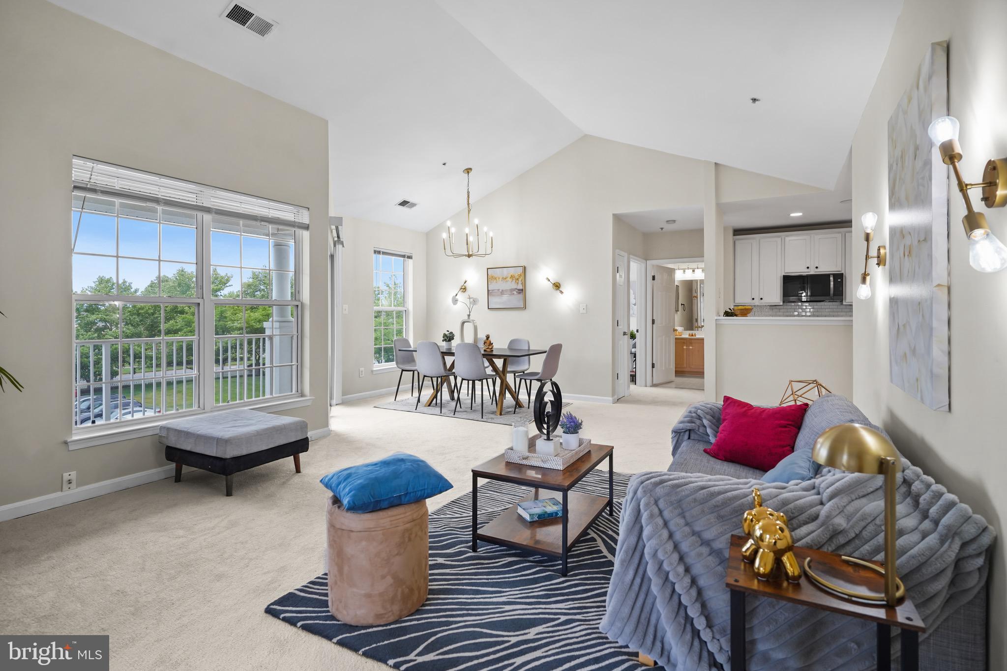 LAKESIDE AT SOUTH RIDING - Residential