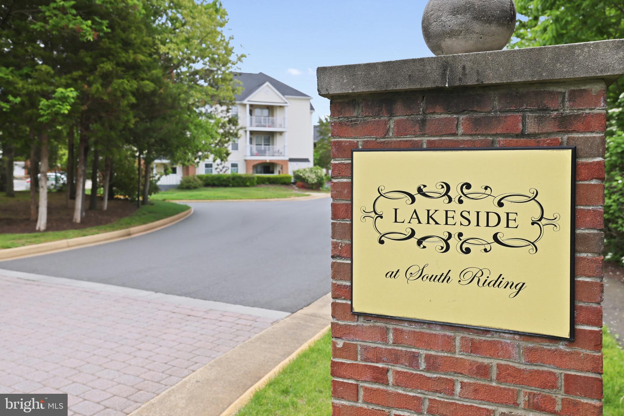 LAKESIDE AT SOUTH RIDING - Residential