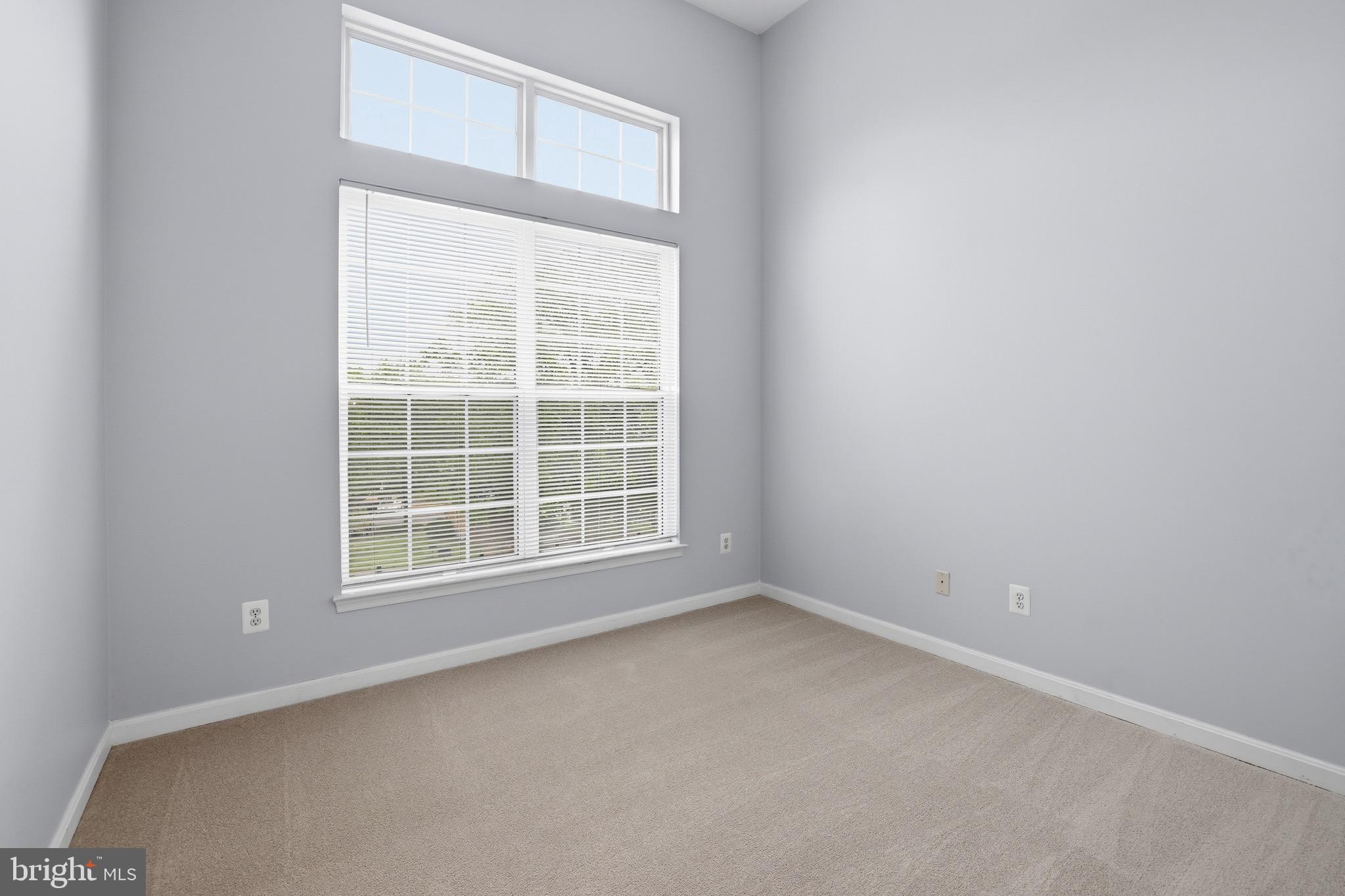 LAKESIDE AT SOUTH RIDING - Residential