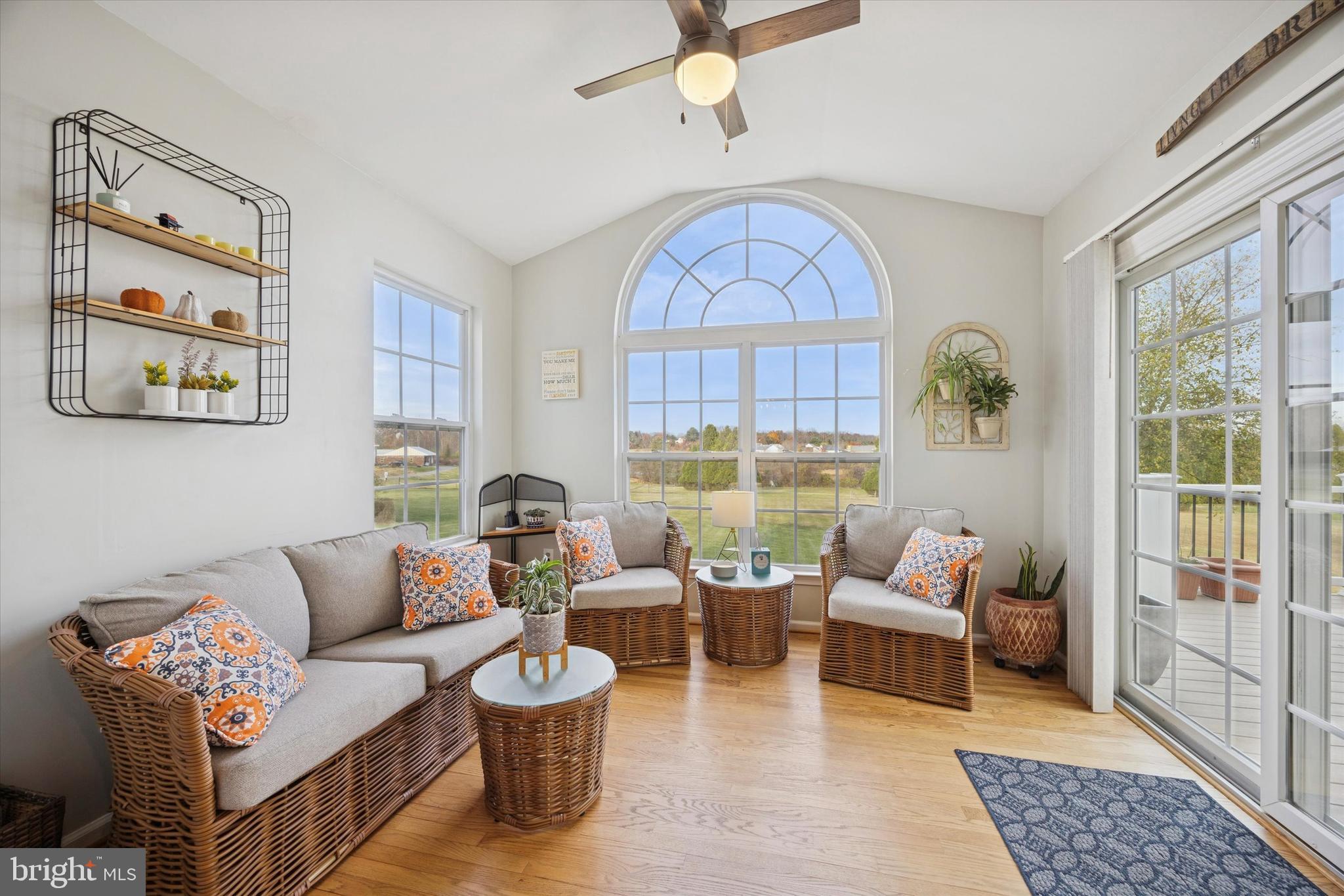 BRADFORD WOODS - Residential