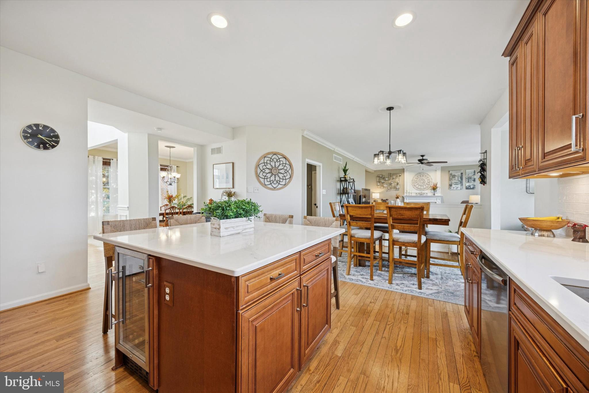 BRADFORD WOODS - Residential