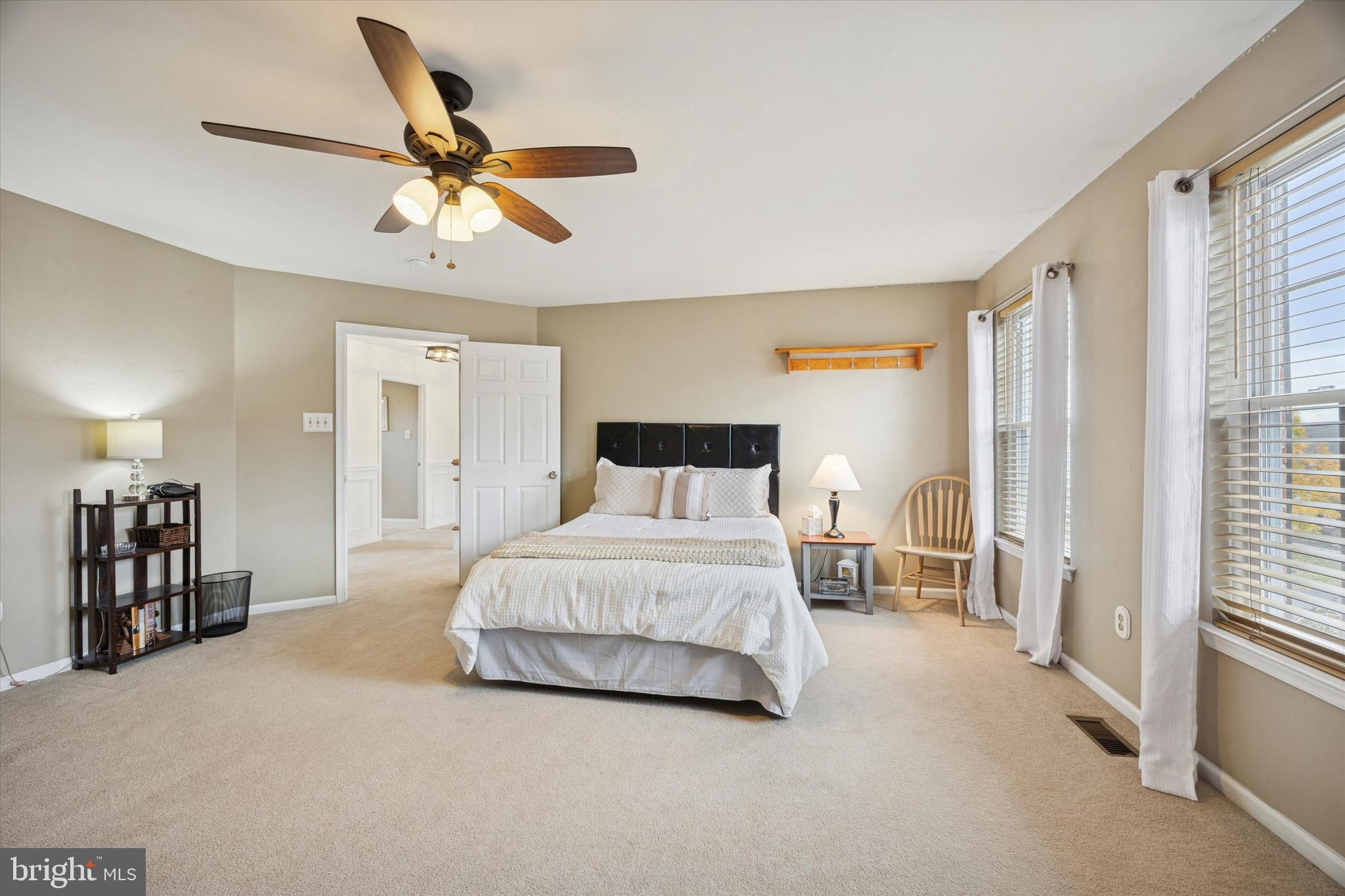 BRADFORD WOODS - Residential