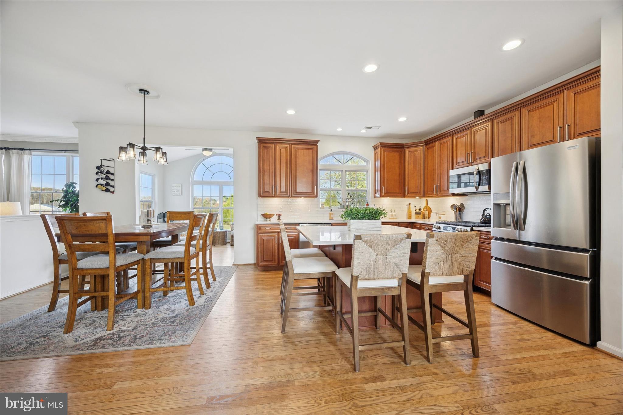 BRADFORD WOODS - Residential