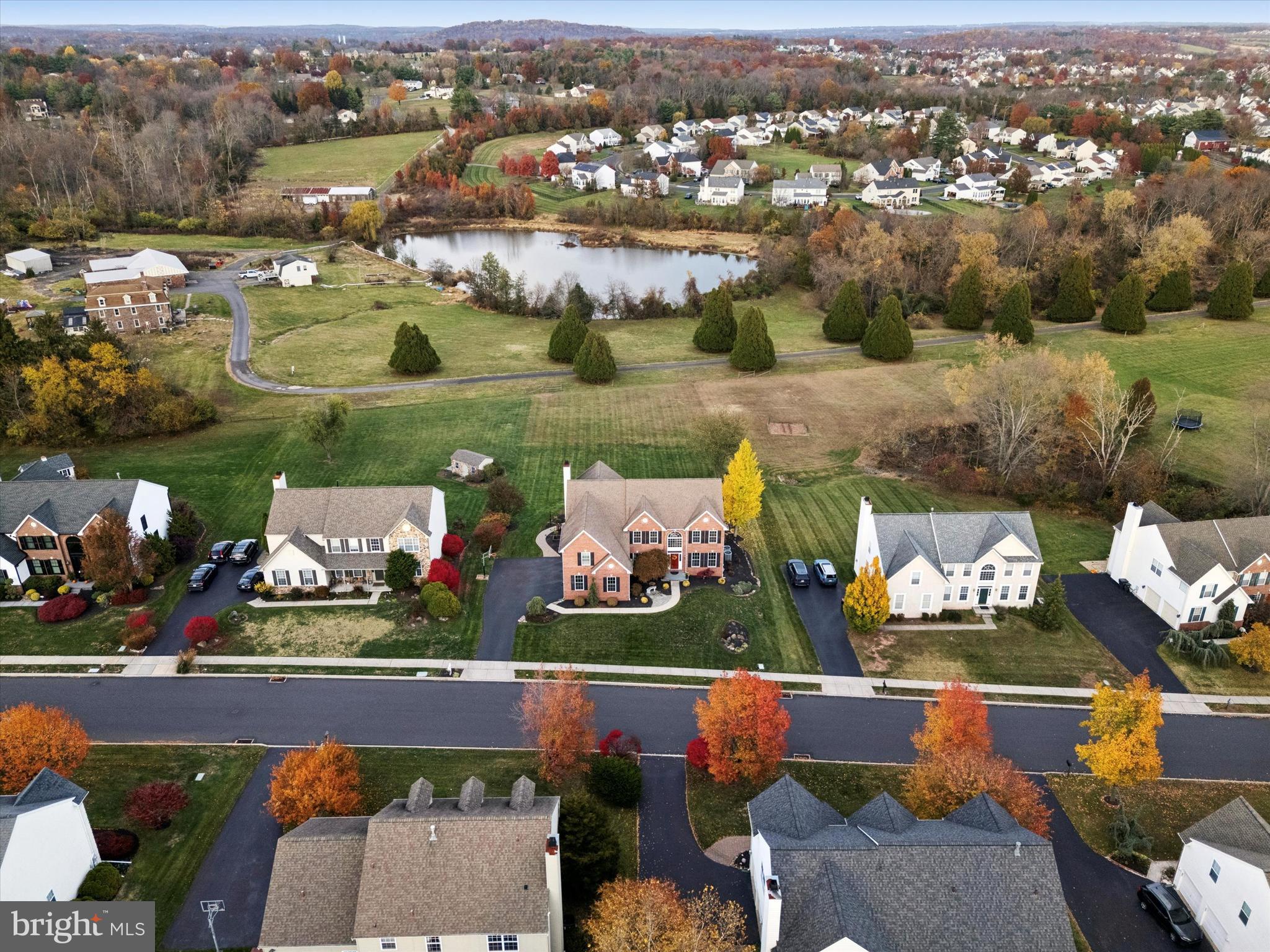 BRADFORD WOODS - Residential