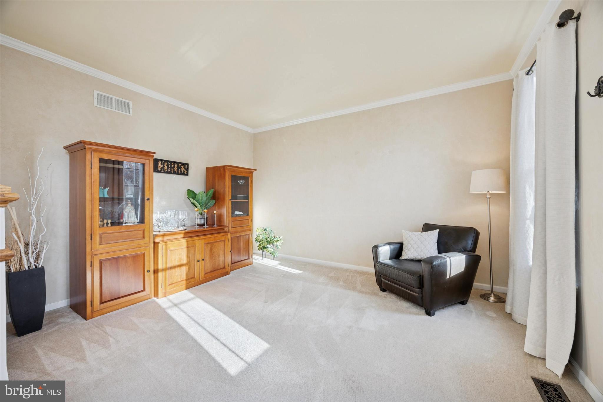 BRADFORD WOODS - Residential