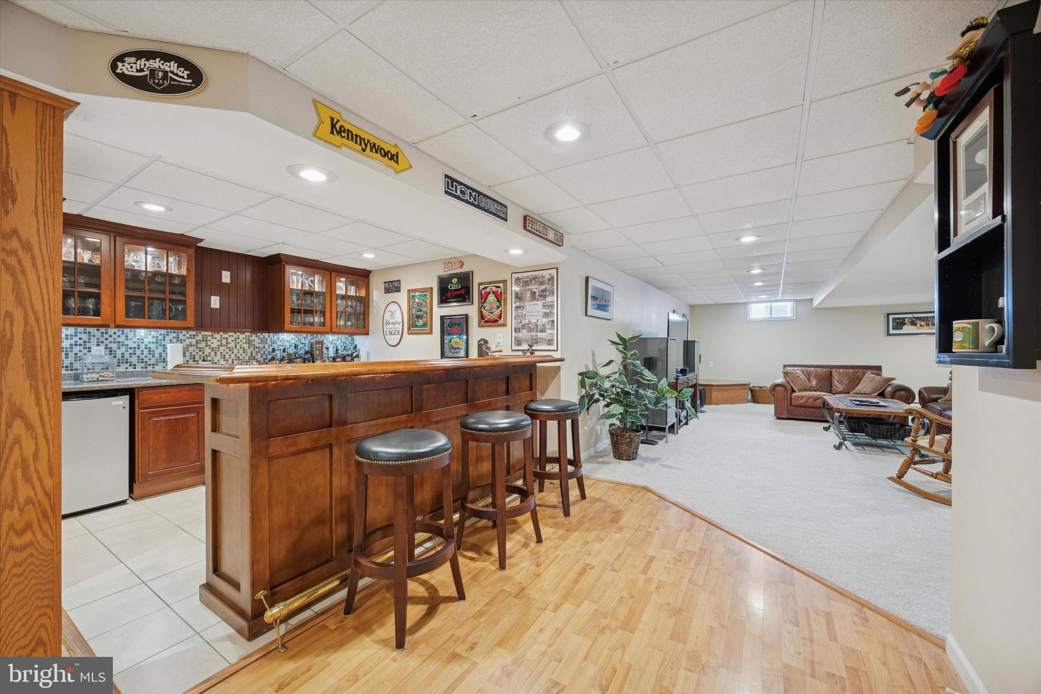 BRADFORD WOODS - Residential