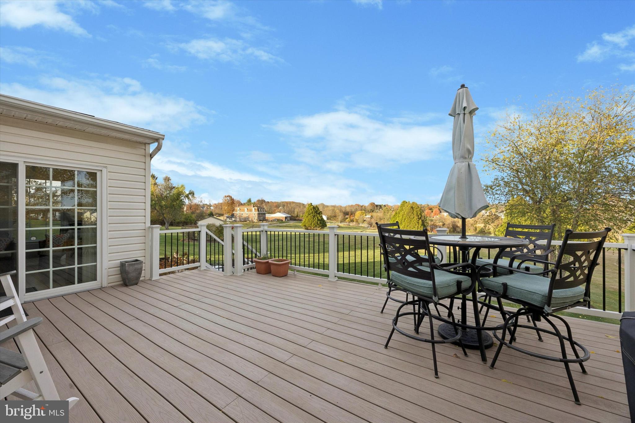 BRADFORD WOODS - Residential