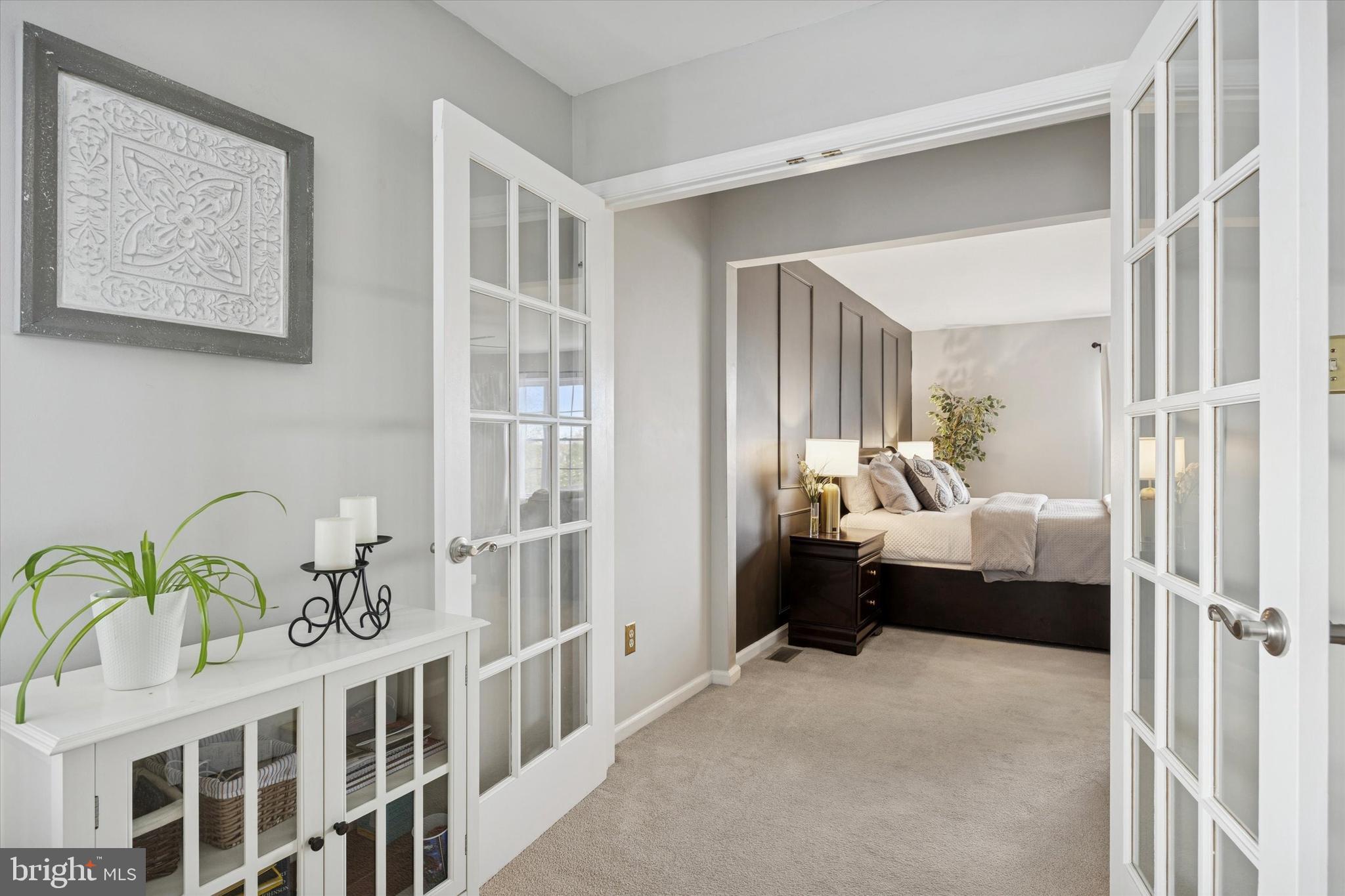 BRADFORD WOODS - Residential