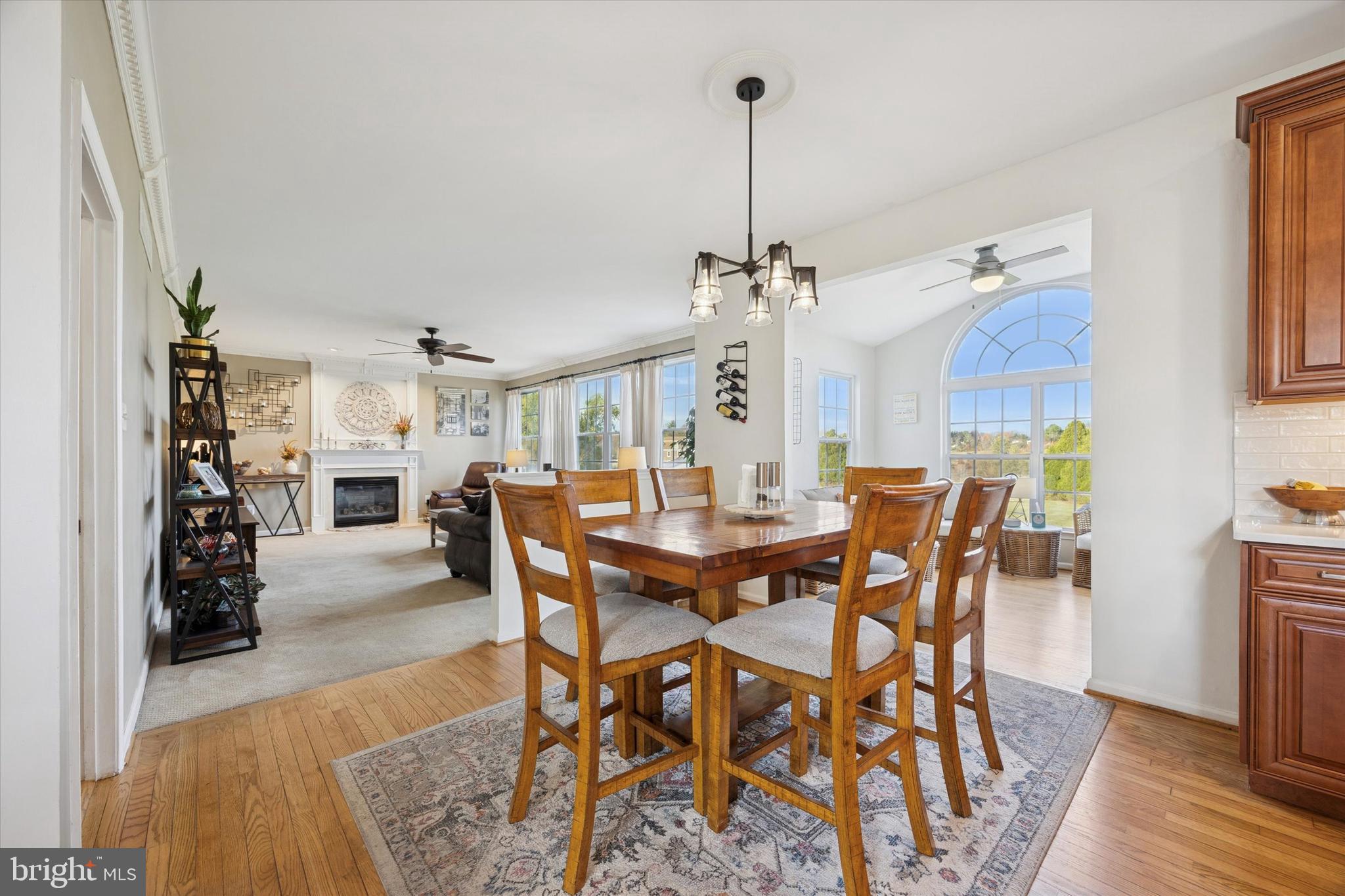 BRADFORD WOODS - Residential