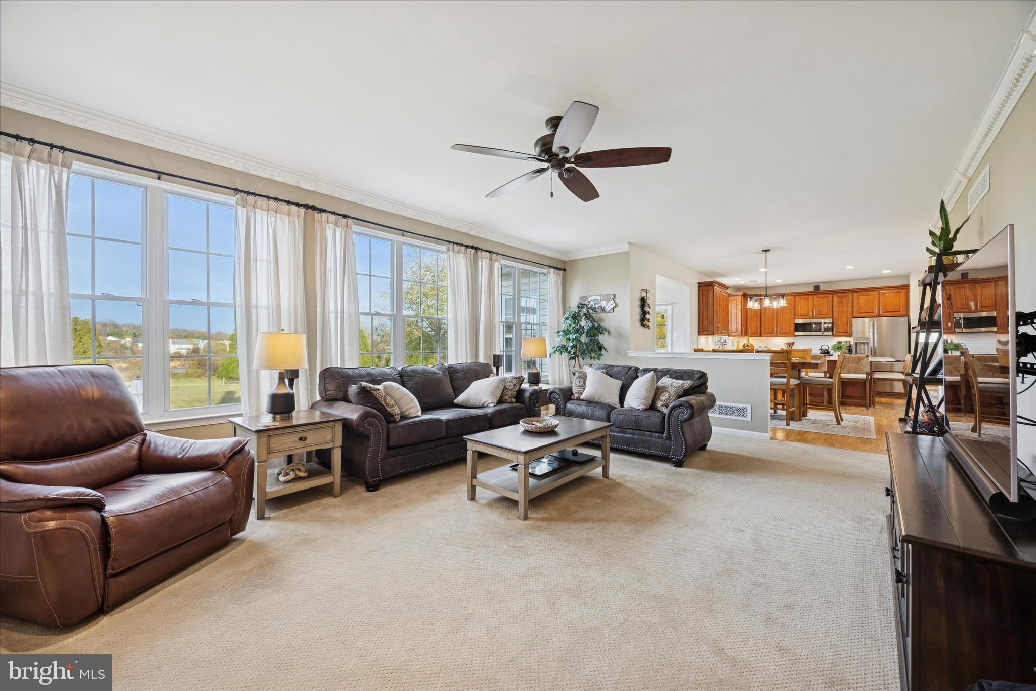 BRADFORD WOODS - Residential