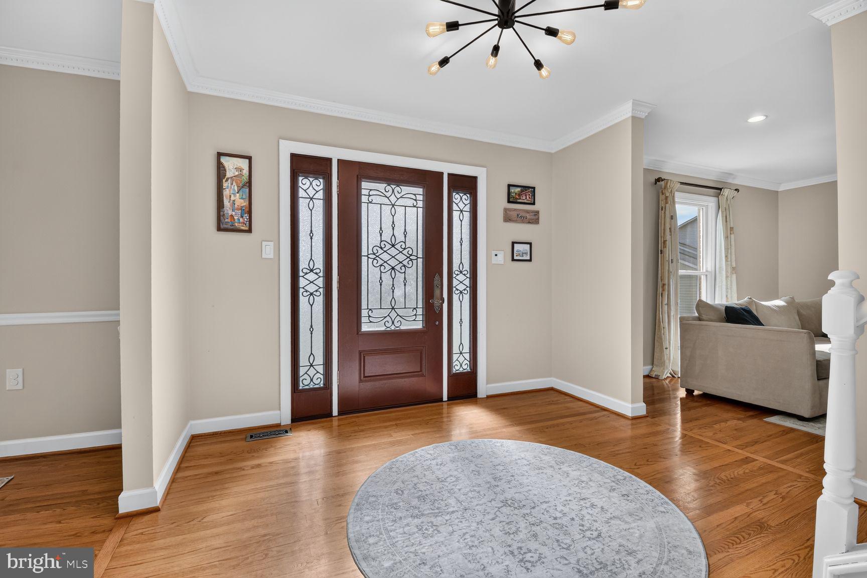 9 RICHVIEW COURT