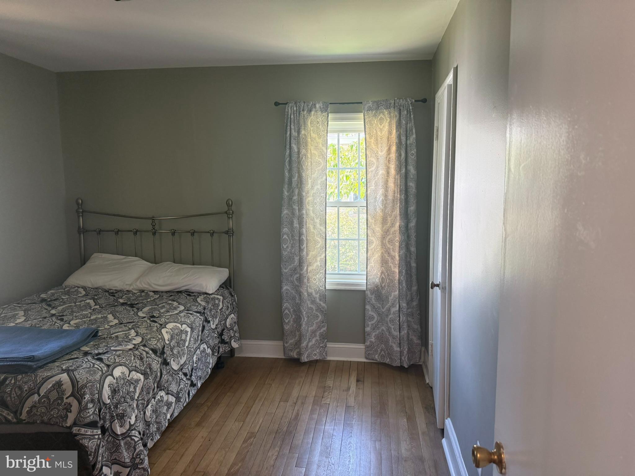 CALVERT TERRACE - Residential