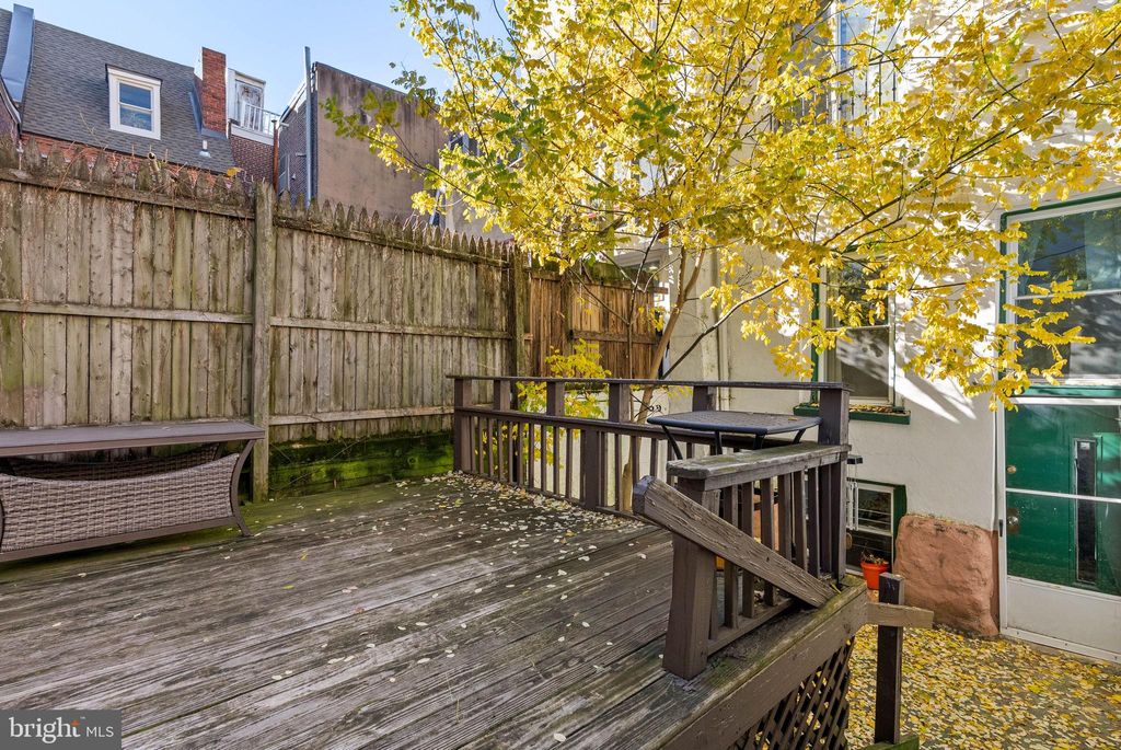 Photo of 787 S 3rd Street #1R, PHILADELPHIA, PA 19147 (MLS # PAPH2565012)