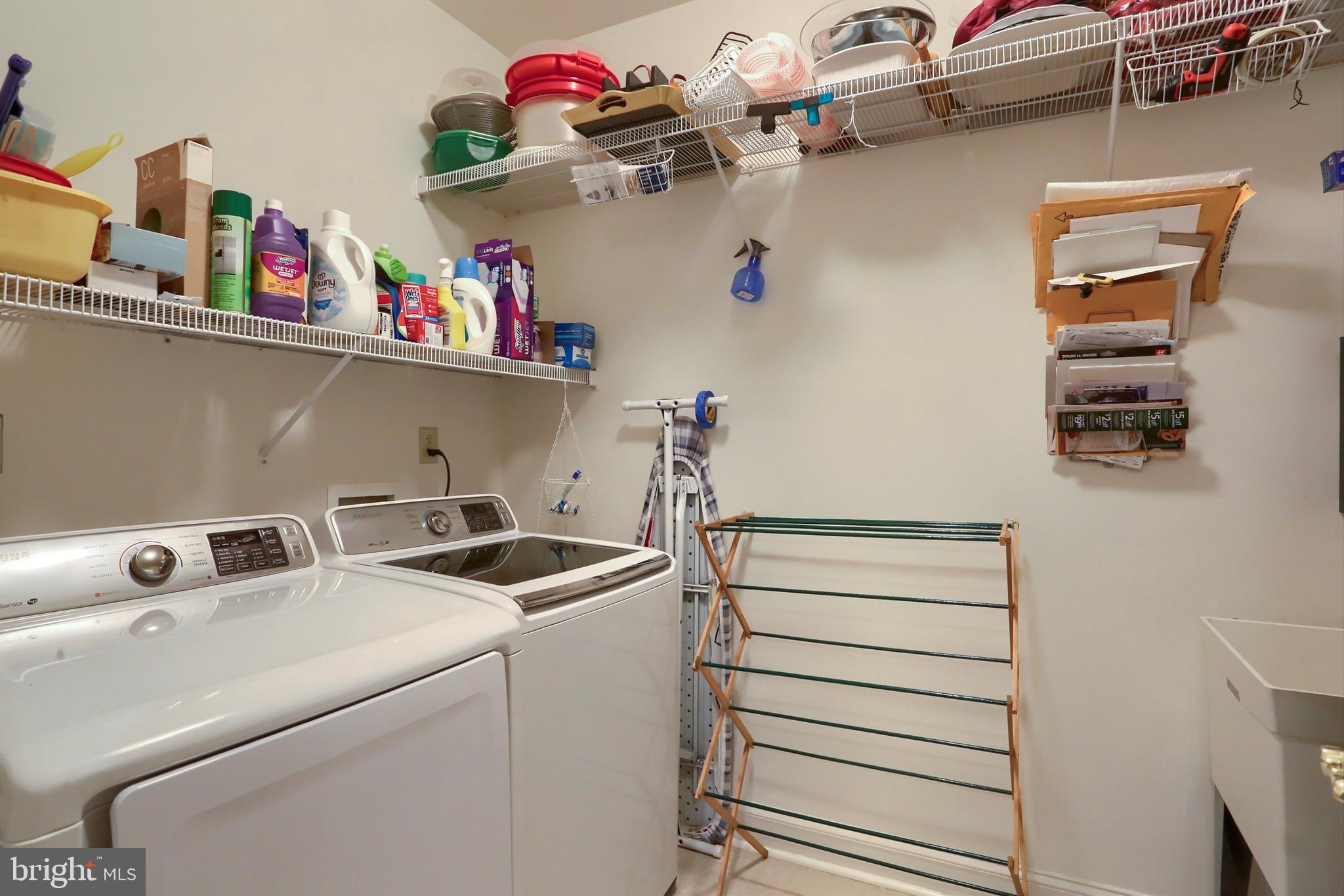 BRYNFIELD - Residential