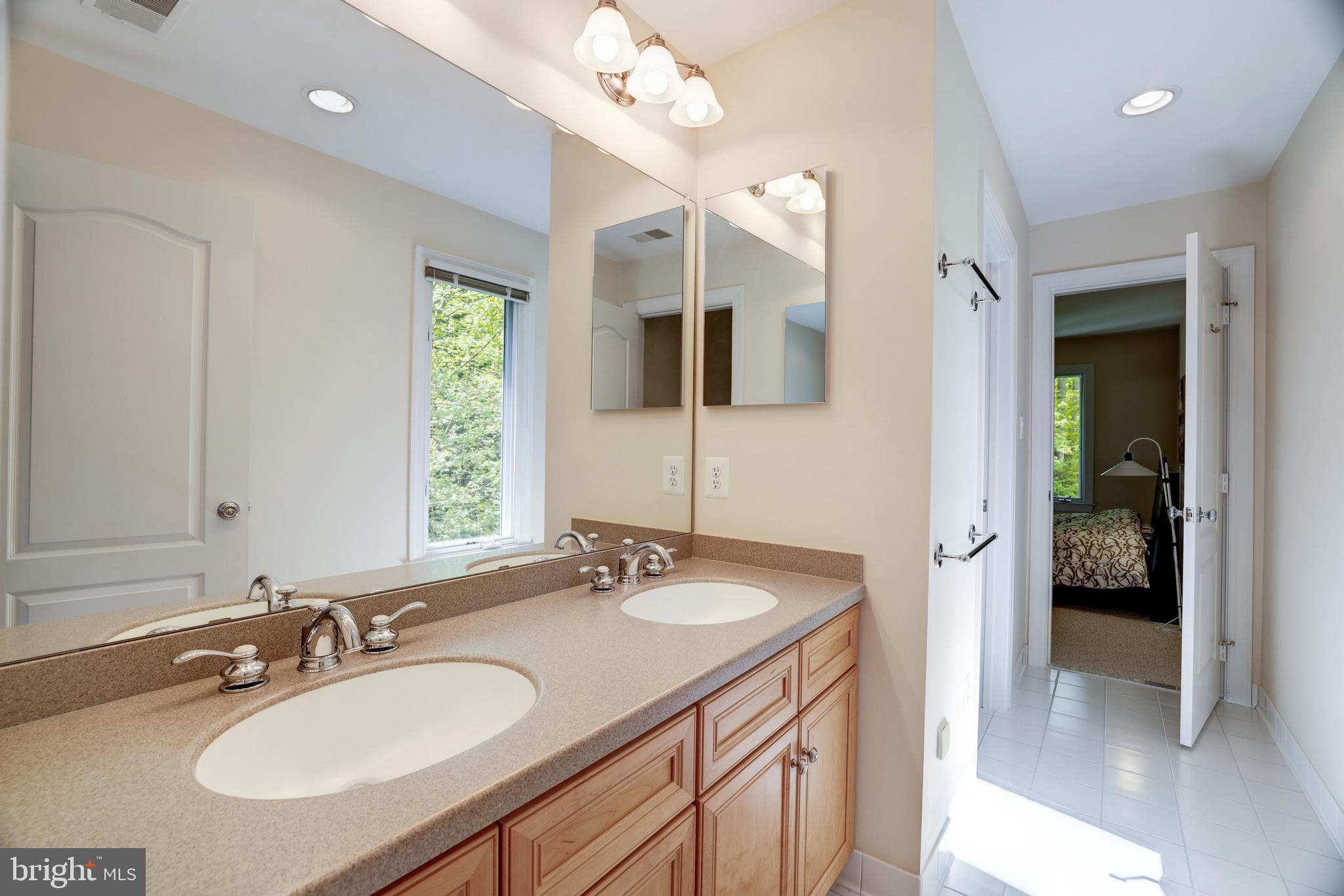 FITZ FOLLY FARMS - Residential