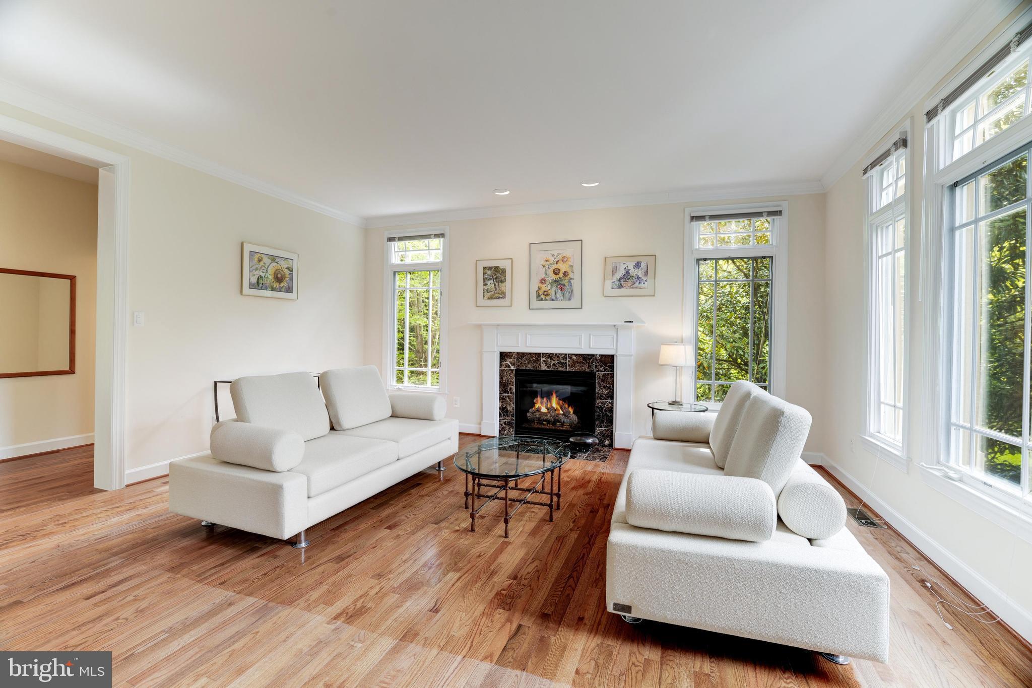 FITZ FOLLY FARMS - Residential