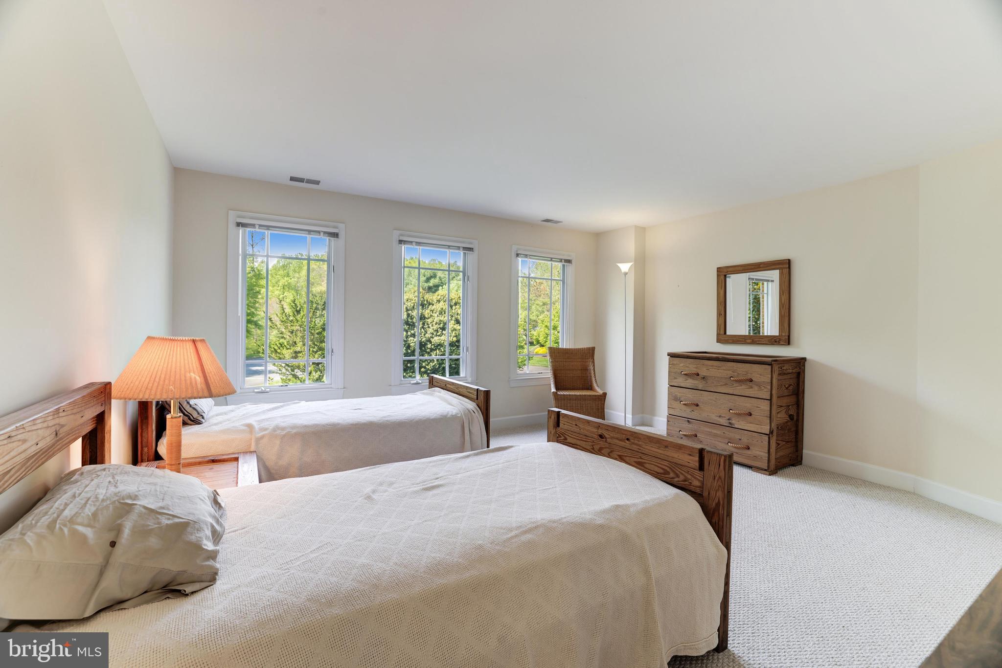 FITZ FOLLY FARMS - Residential