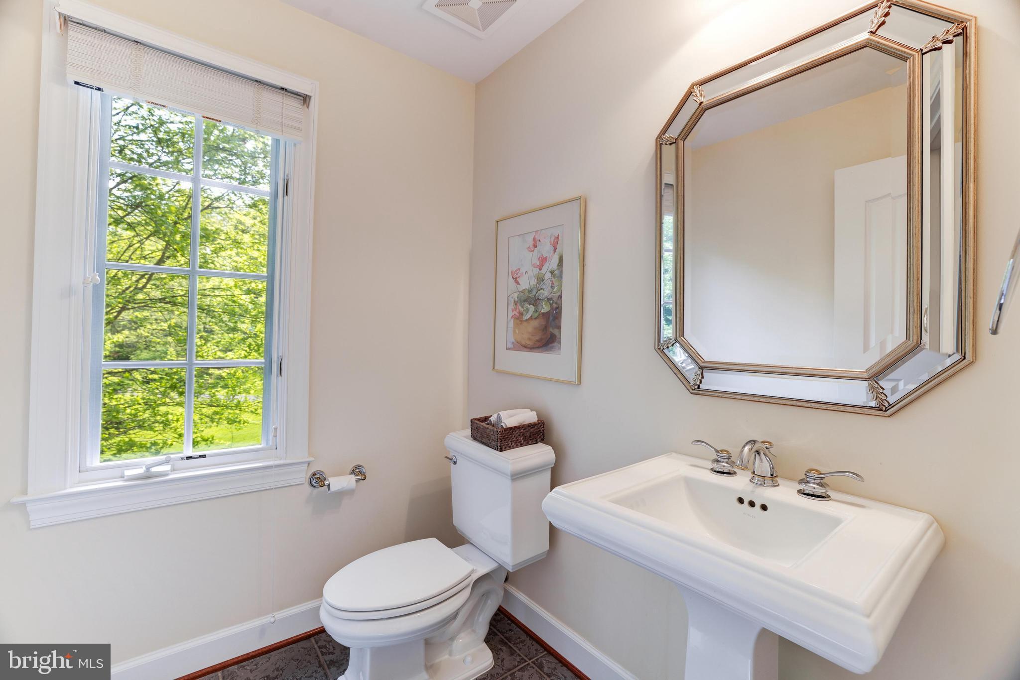 FITZ FOLLY FARMS - Residential