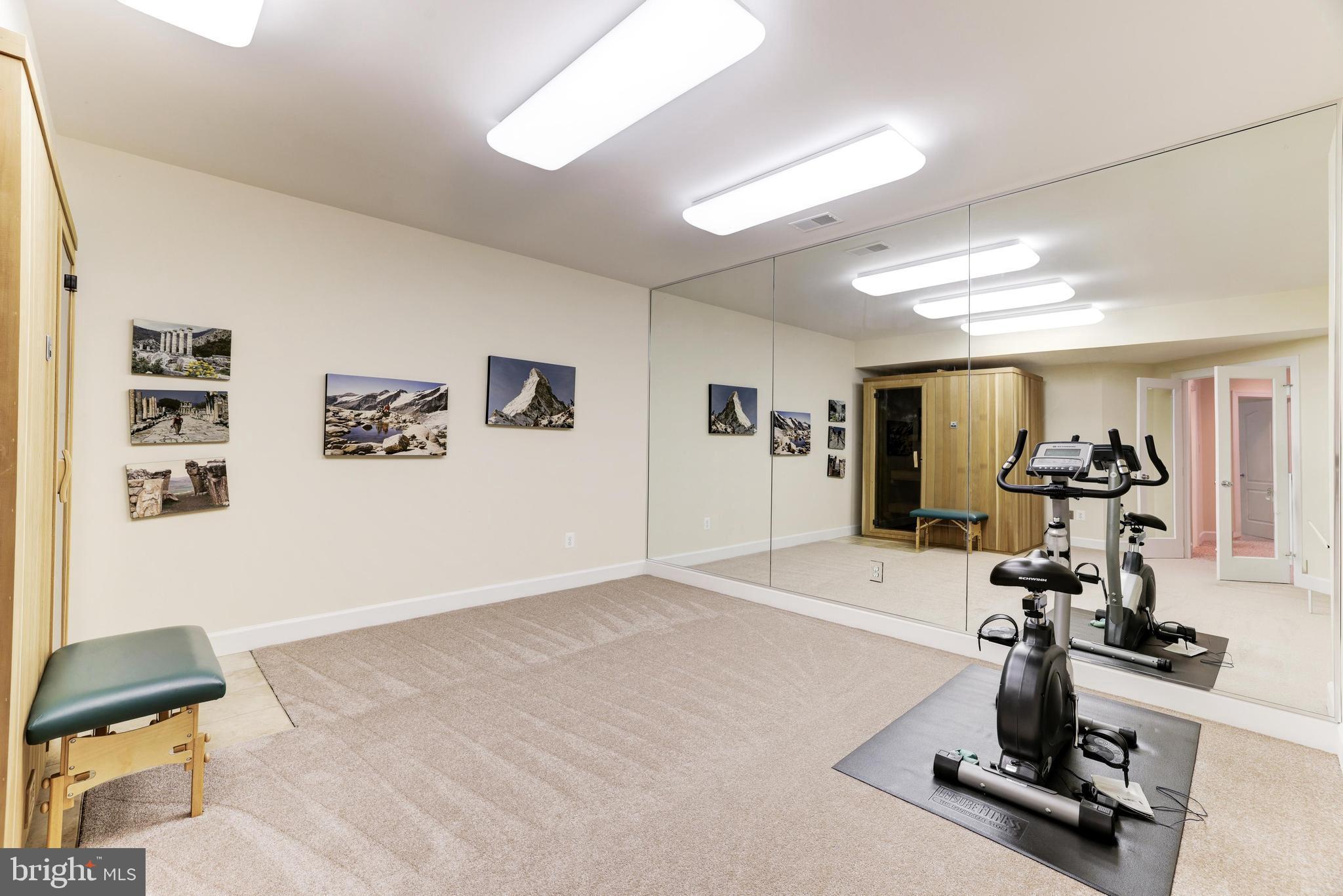 FITZ FOLLY FARMS - Residential