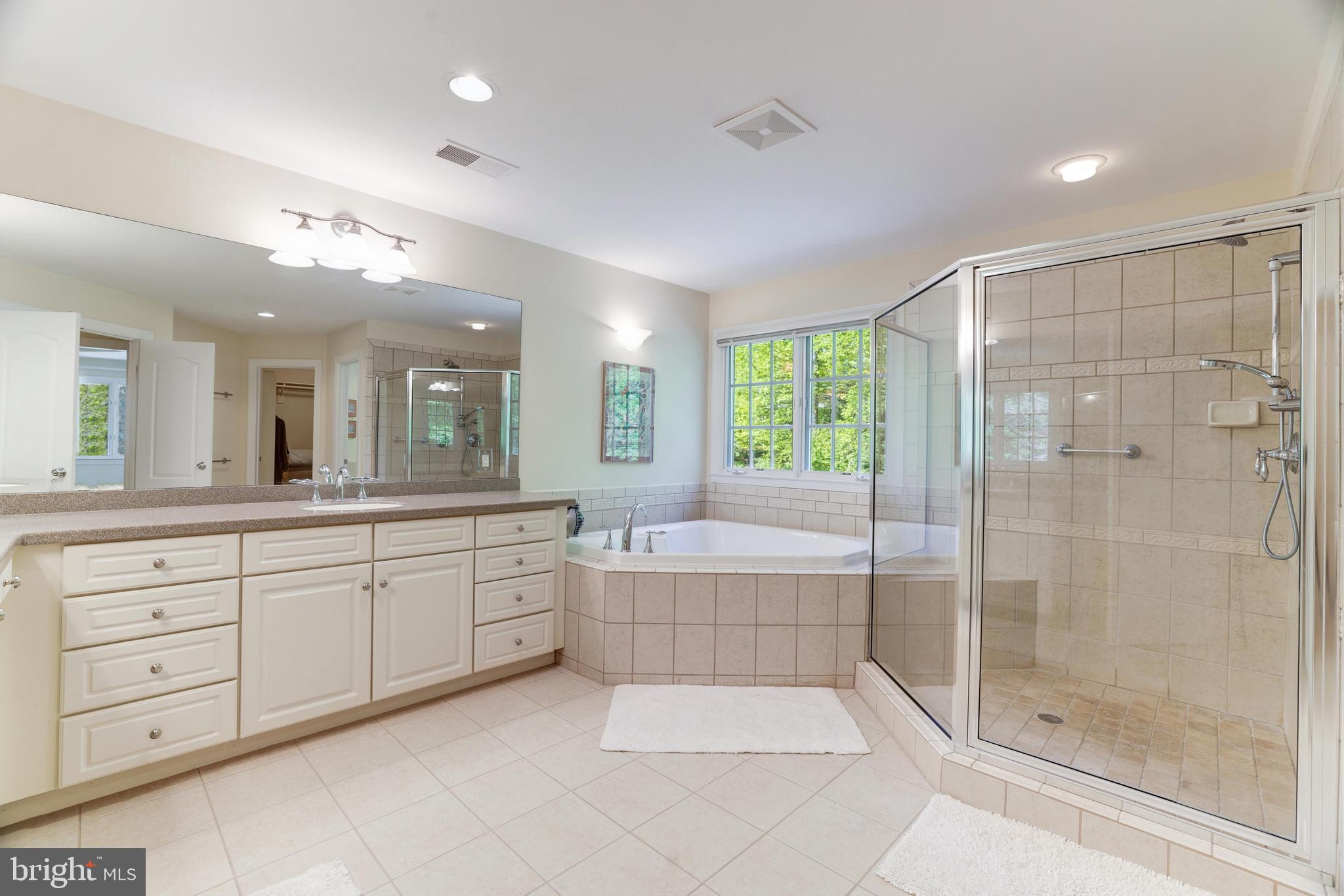 FITZ FOLLY FARMS - Residential