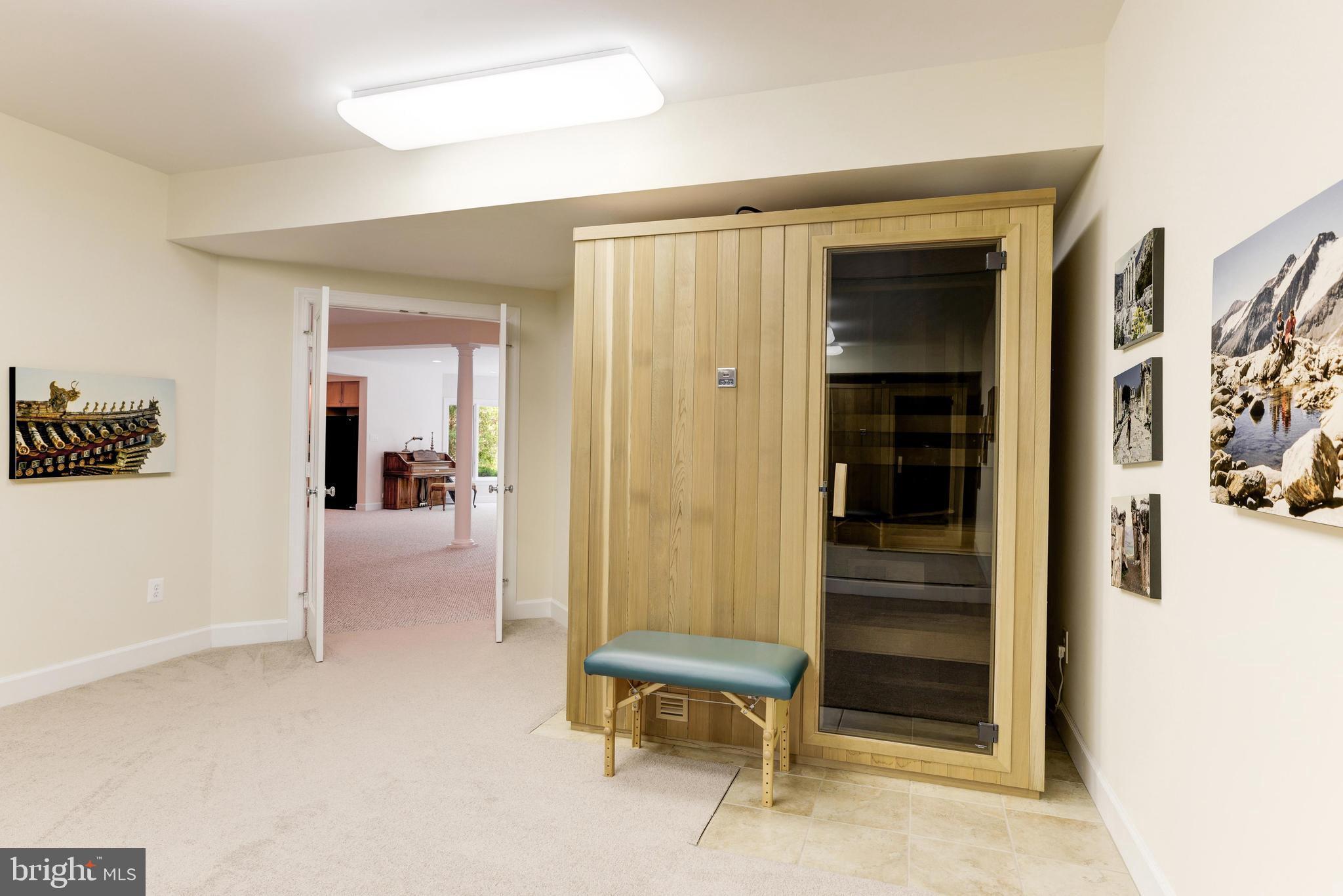 FITZ FOLLY FARMS - Residential