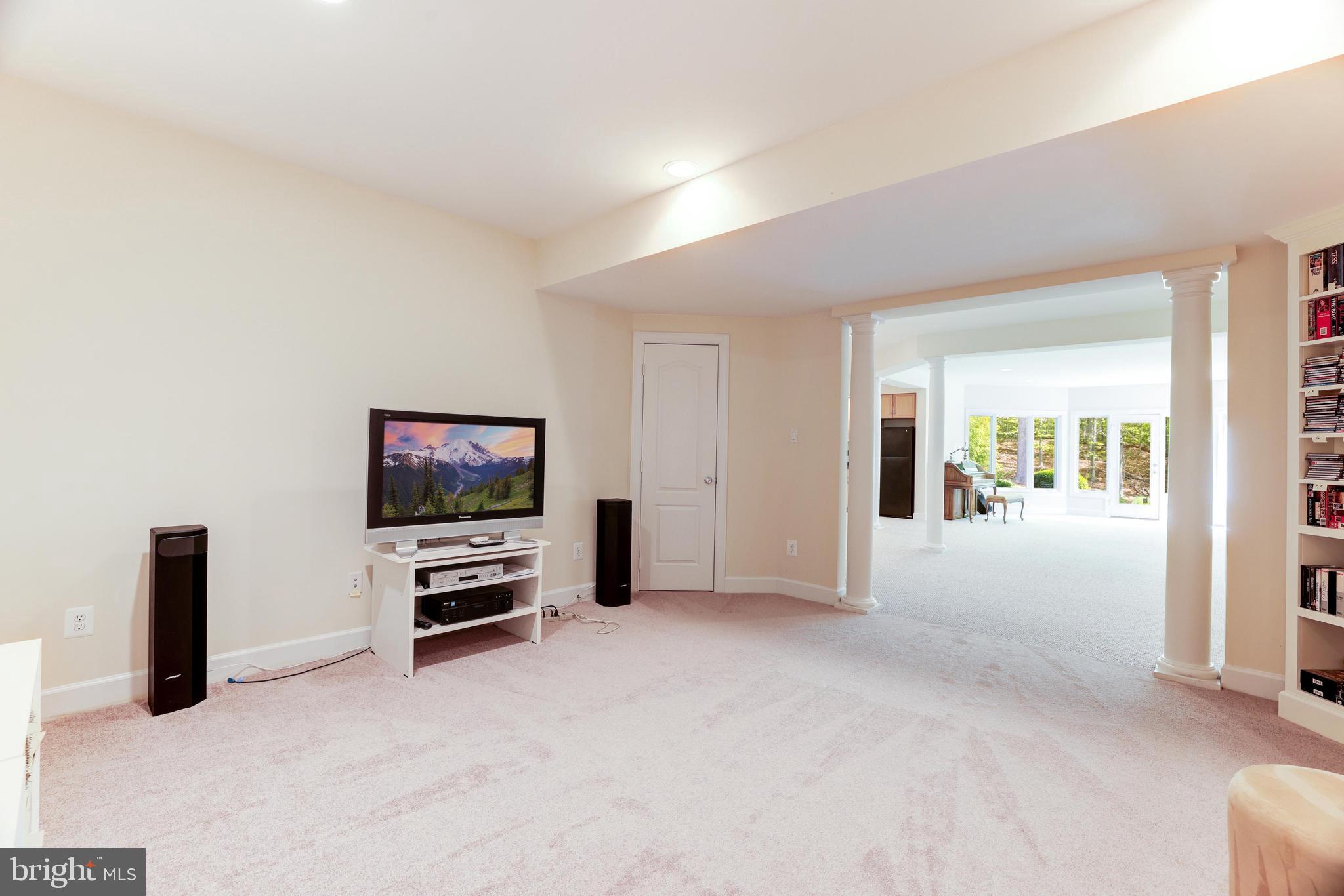 FITZ FOLLY FARMS - Residential