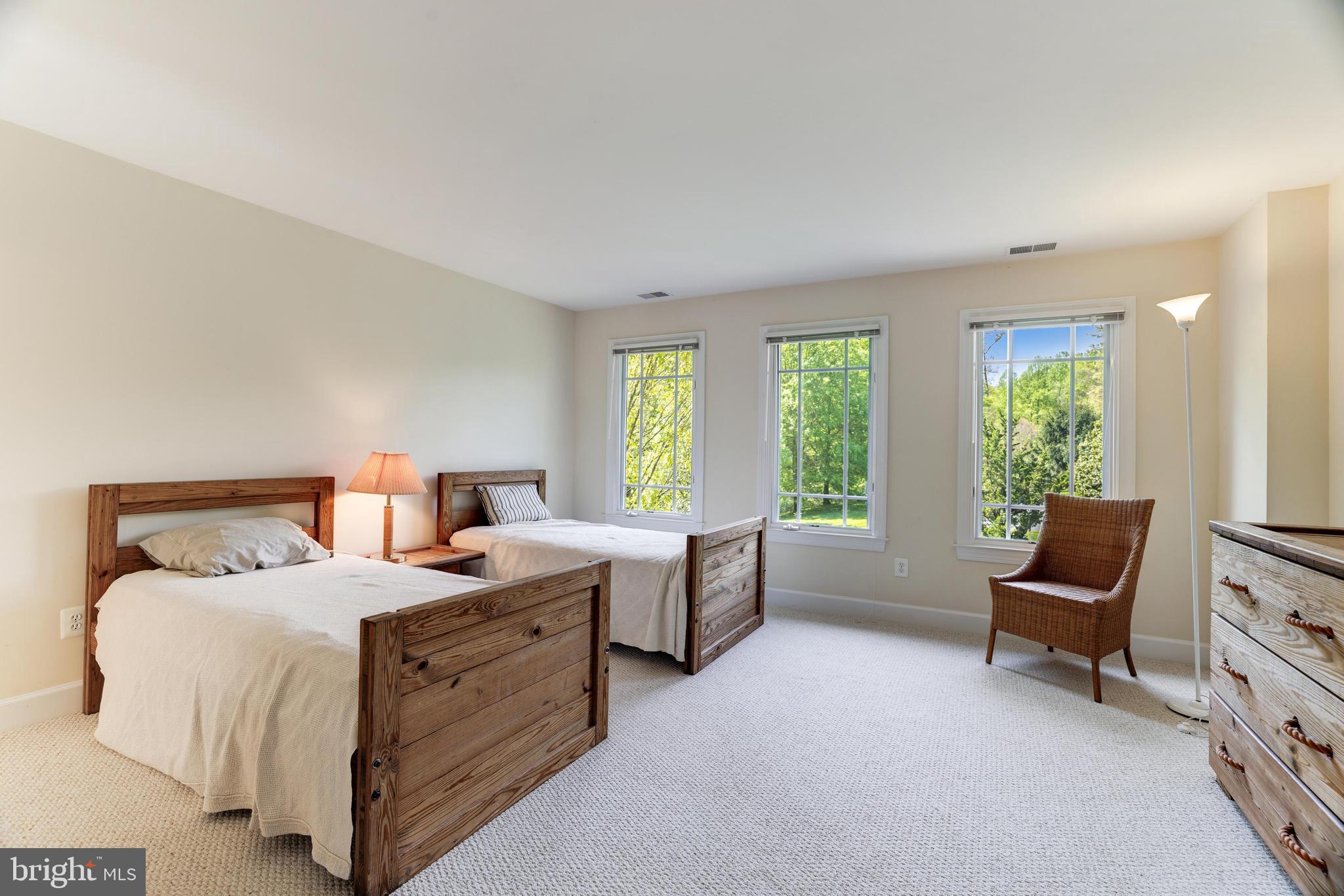 FITZ FOLLY FARMS - Residential