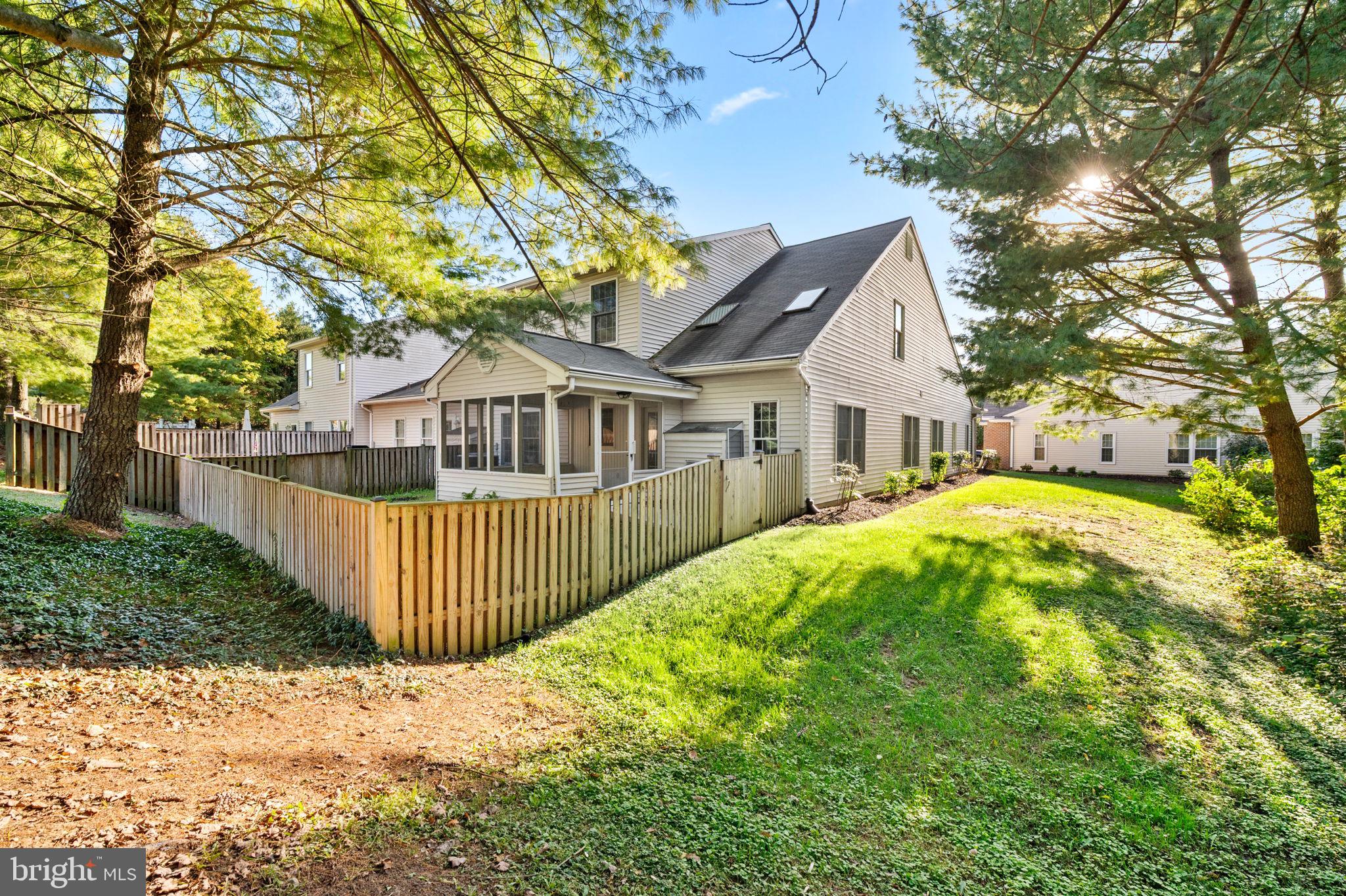 HERITAGE HARBOUR - Residential