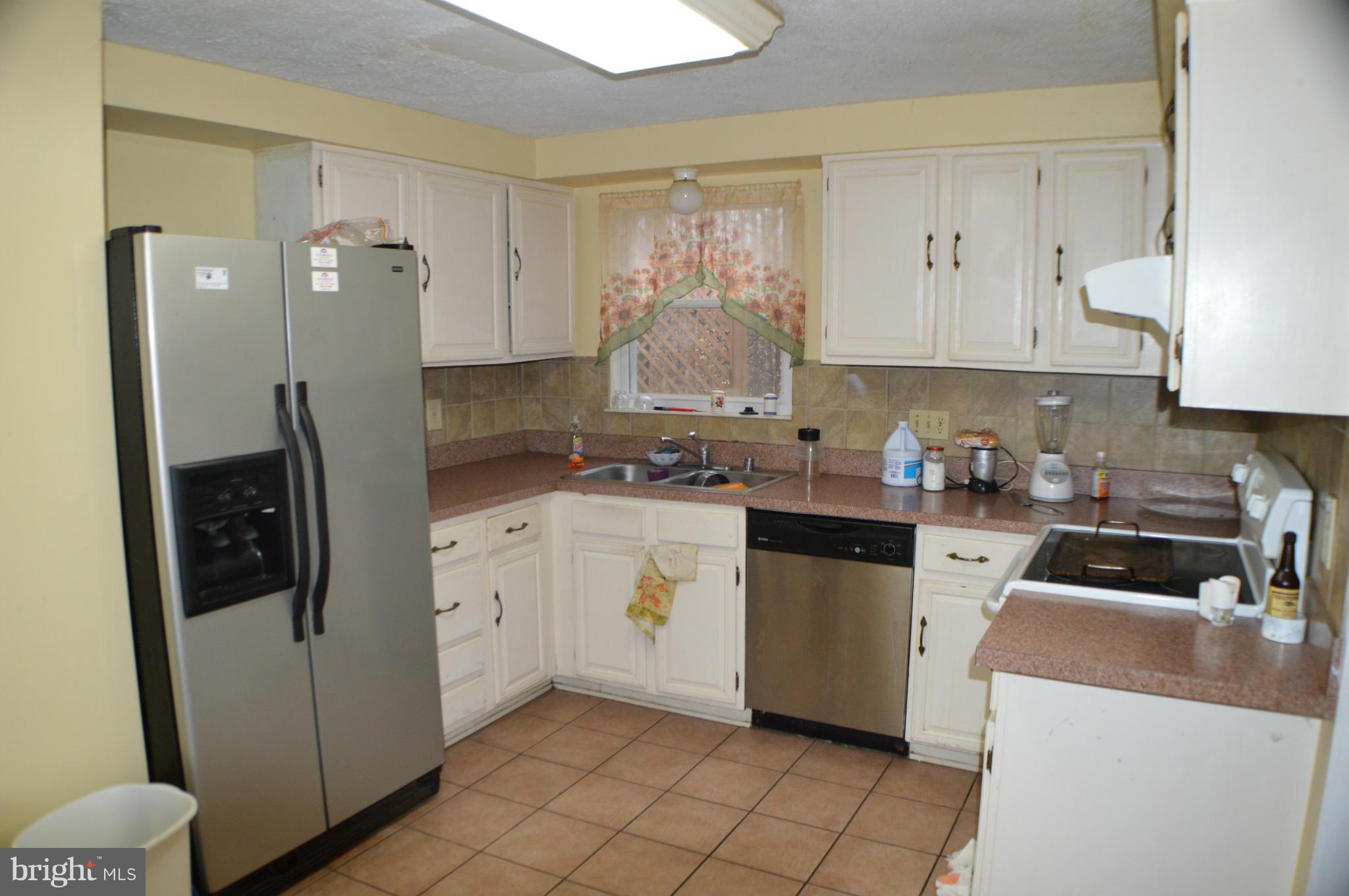 NEWINGTON FOREST - Residential