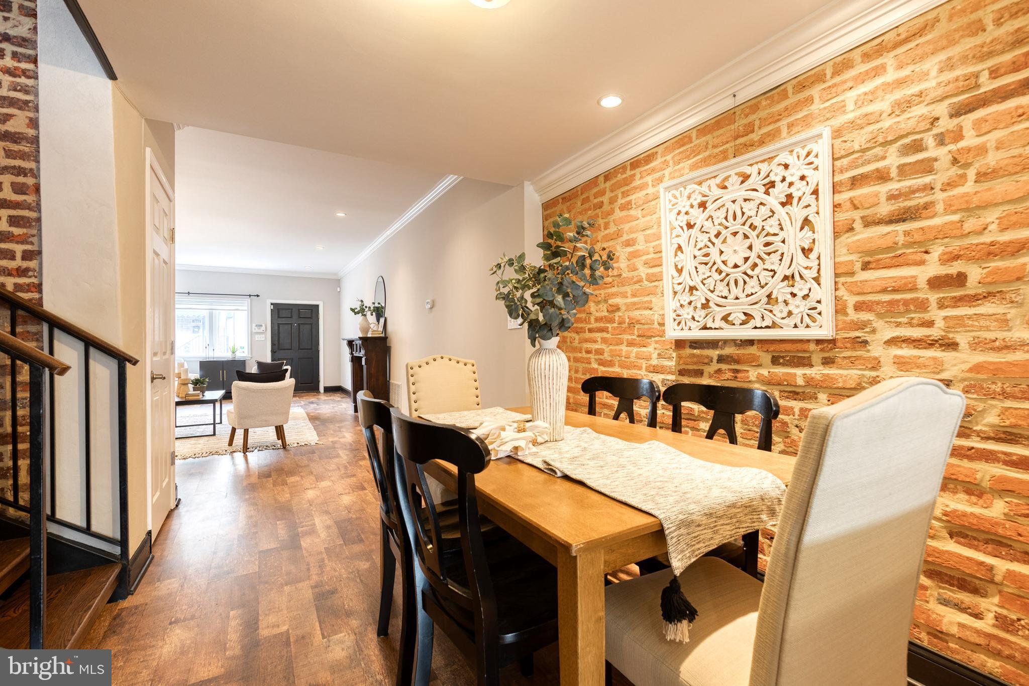 LITTLE ITALY - Residential
