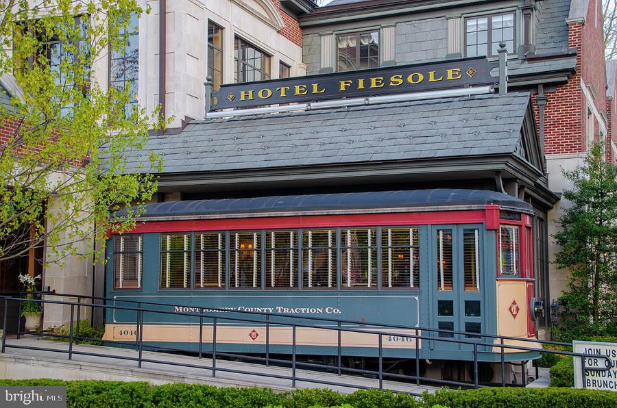 BILTMORE ESTATES - Residential