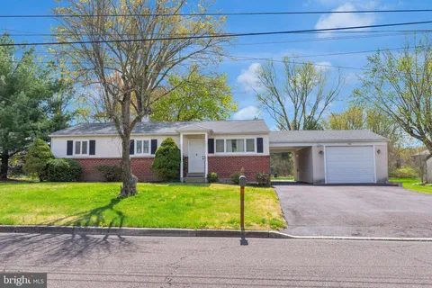 140 Cardinal Road, Chalfont, PA MLS: PABU2092016