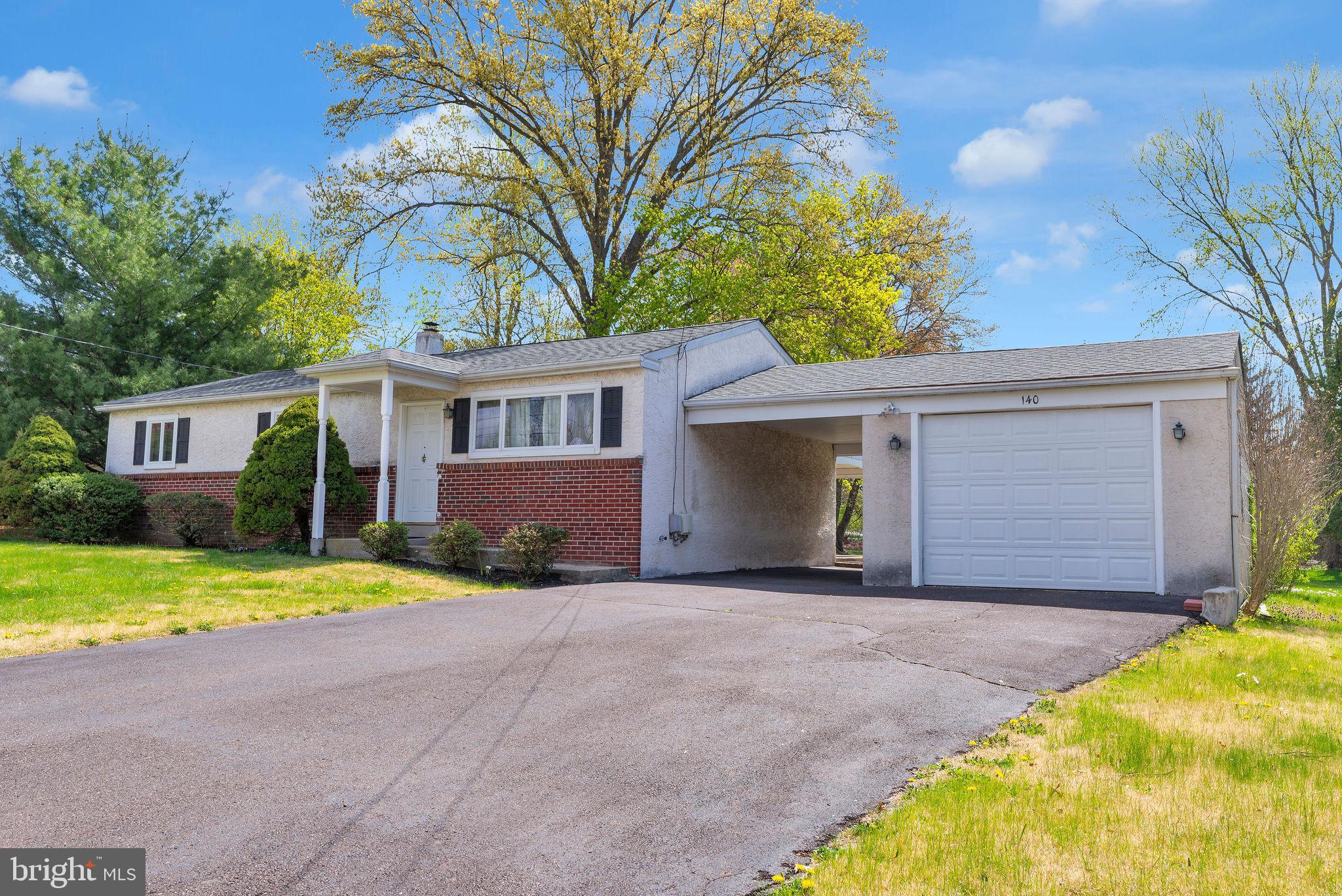 BRITTANY FARMS - Residential