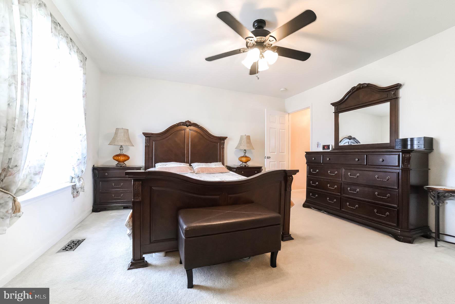 THE TOWNES AT WESTBURY - Residential