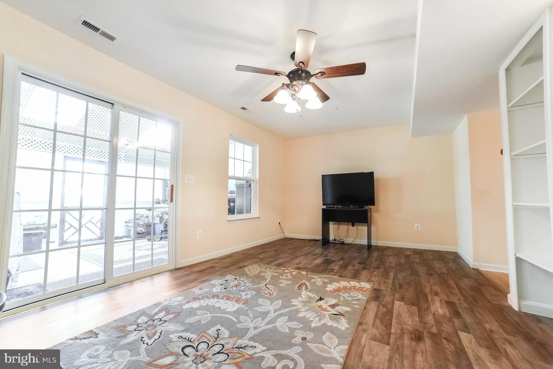 THE TOWNES AT WESTBURY - Residential