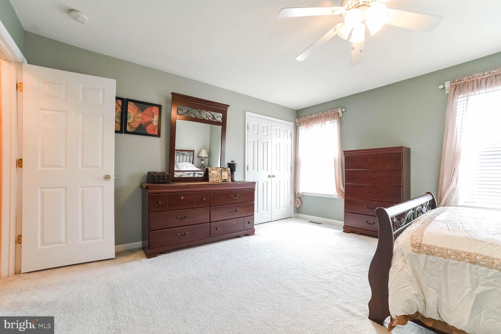 THE TOWNES AT WESTBURY - Residential