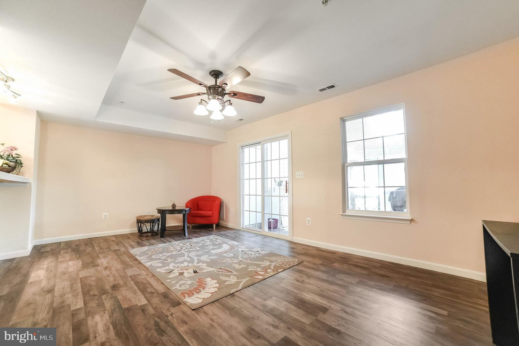 THE TOWNES AT WESTBURY - Residential