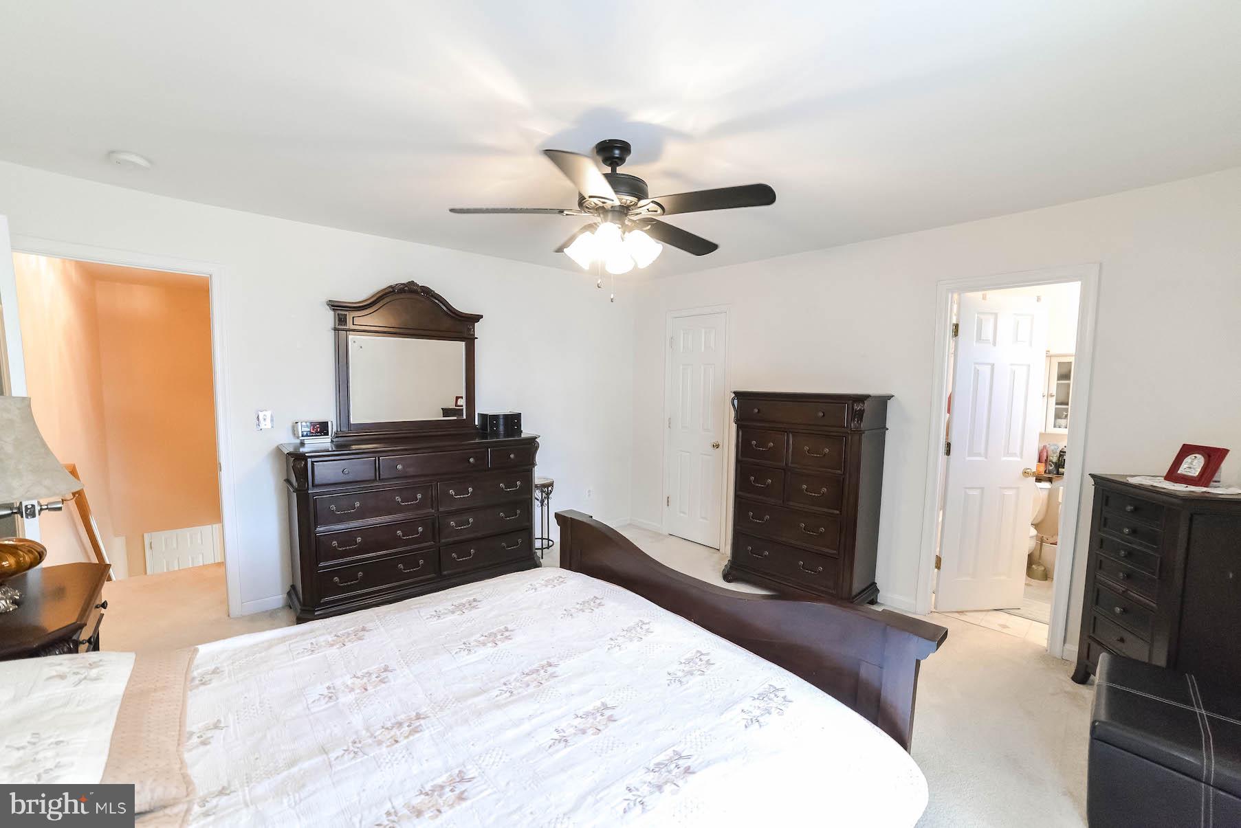 THE TOWNES AT WESTBURY - Residential