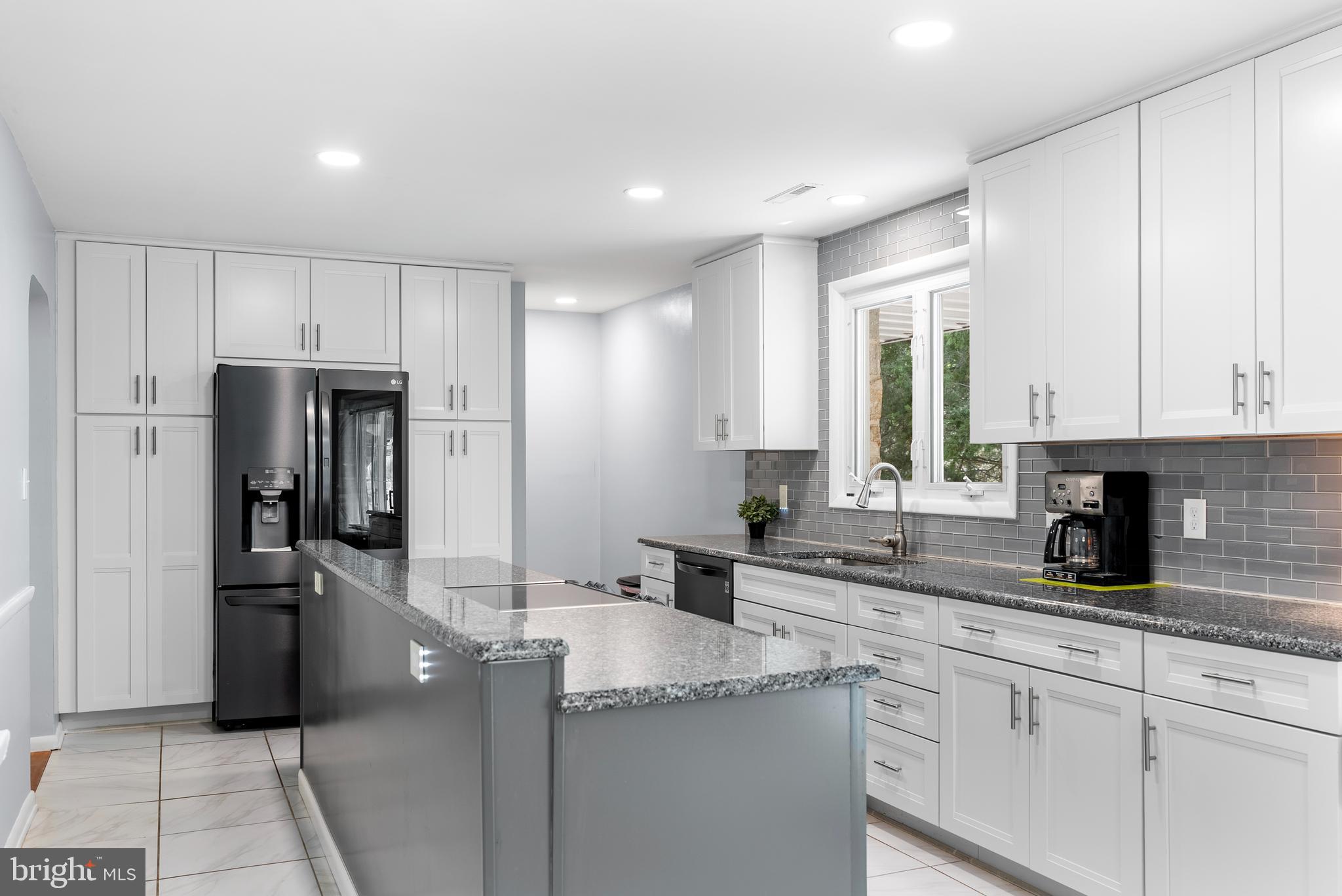 HAMPTON - Residential