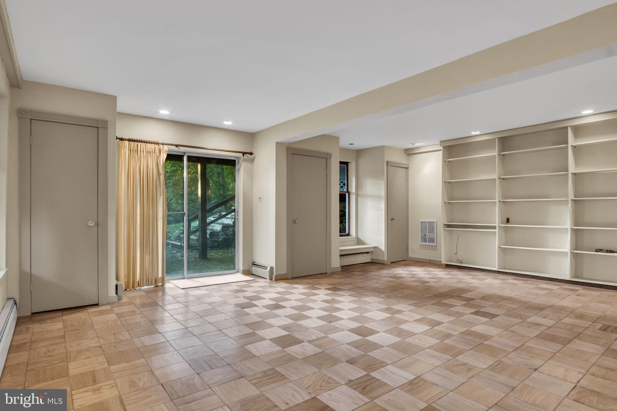 CARROLL VALLEY - Residential Lease