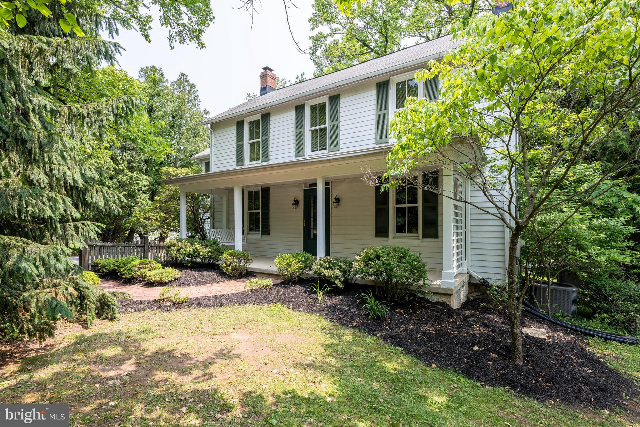 12321 FALLS ROAD