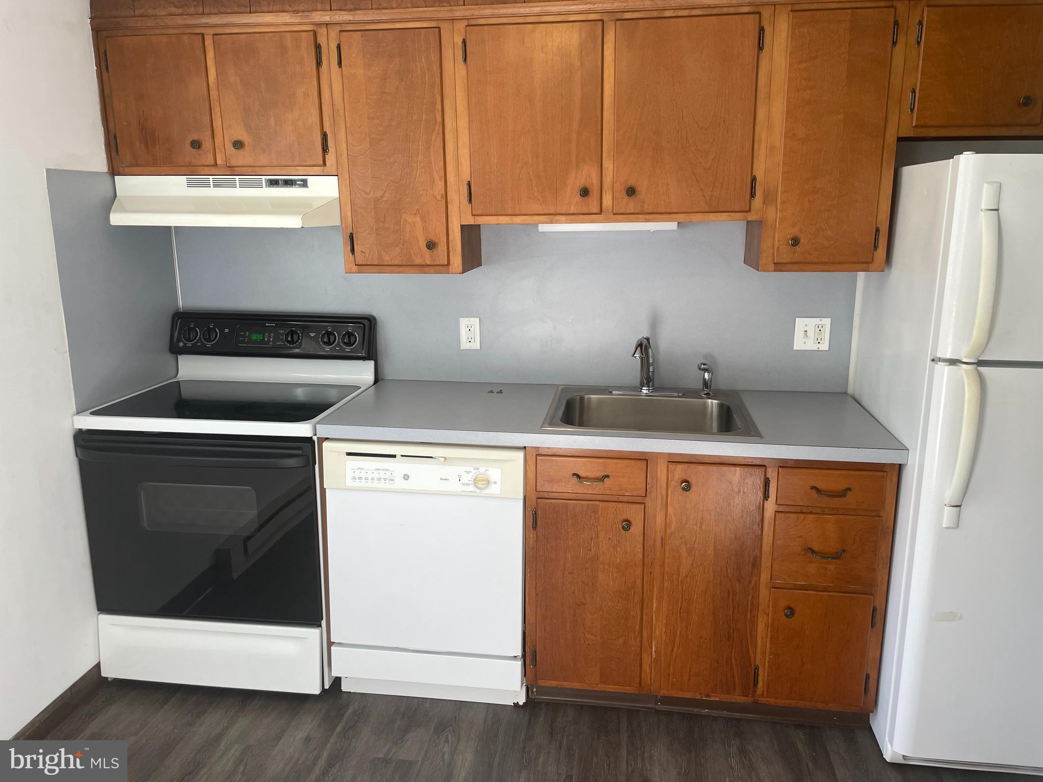 MILLERSVILLE - Residential Lease