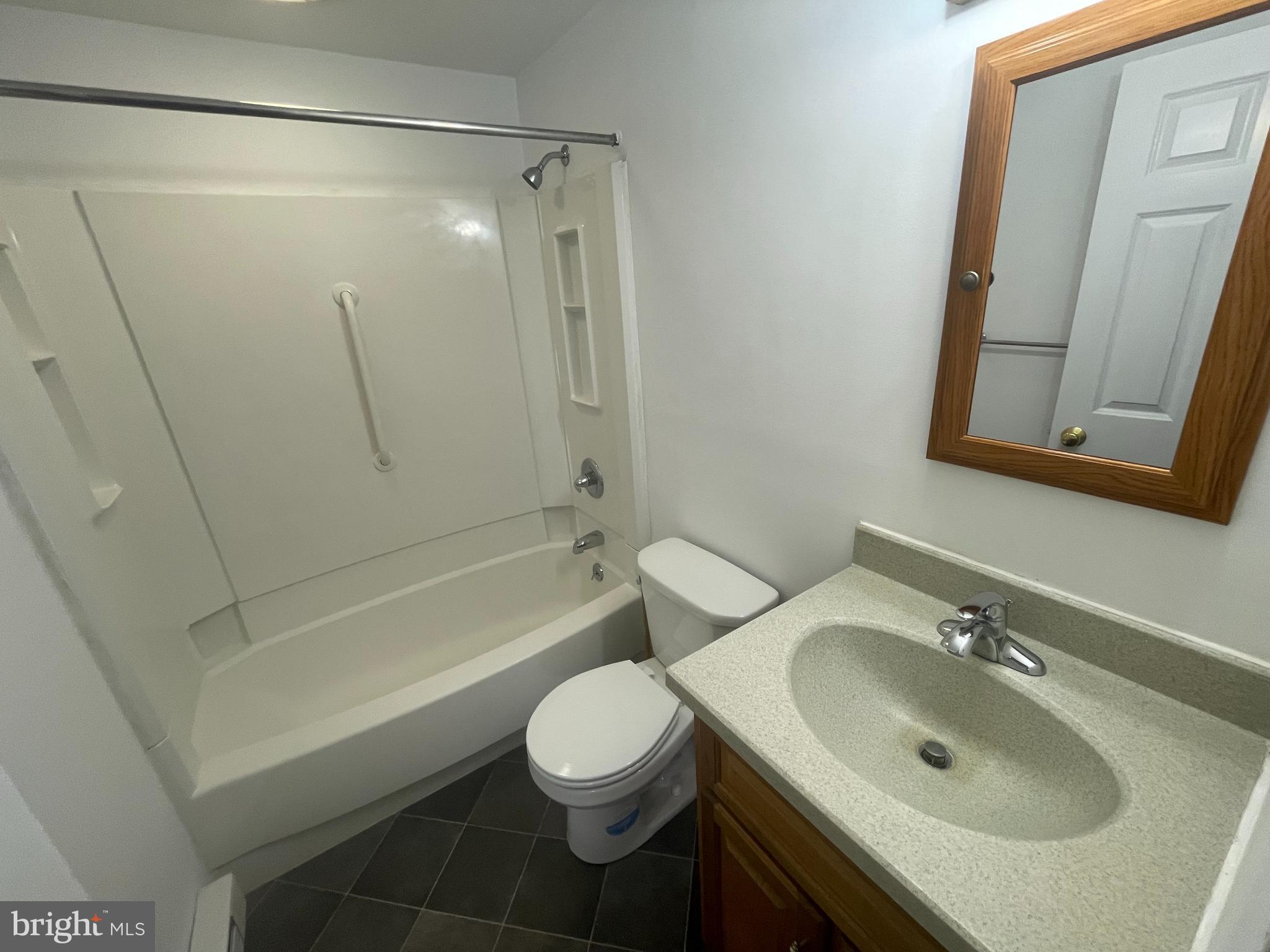 MILLERSVILLE - Residential Lease